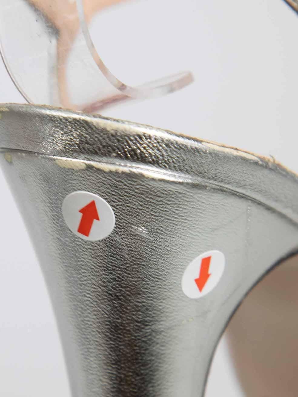 Chaussures à talons Angel à bride en T en cuir argenté Gucci, taille IT 38,5 en vente 5