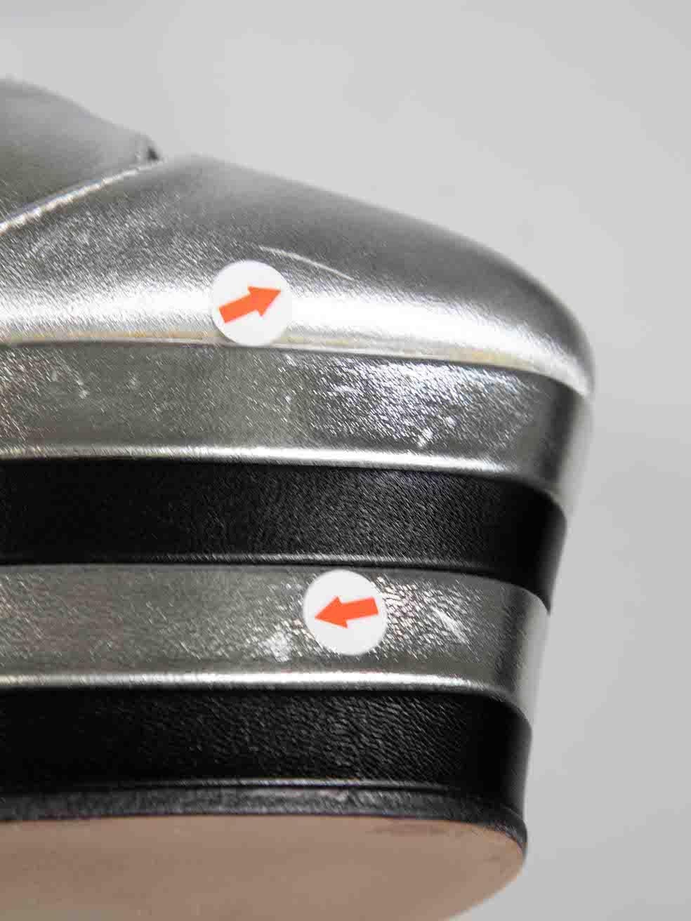 Chaussures à talons Angel à bride en T en cuir argenté Gucci, taille IT 38,5 en vente 4