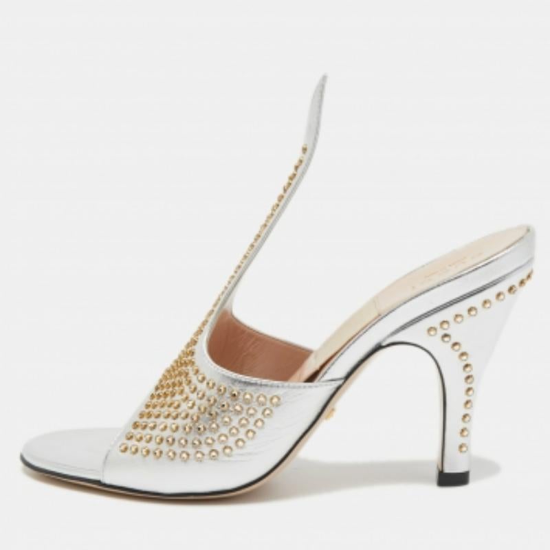 Gucci Silver Leather Studded Cone Slide Sandals Size 36.5 en vente