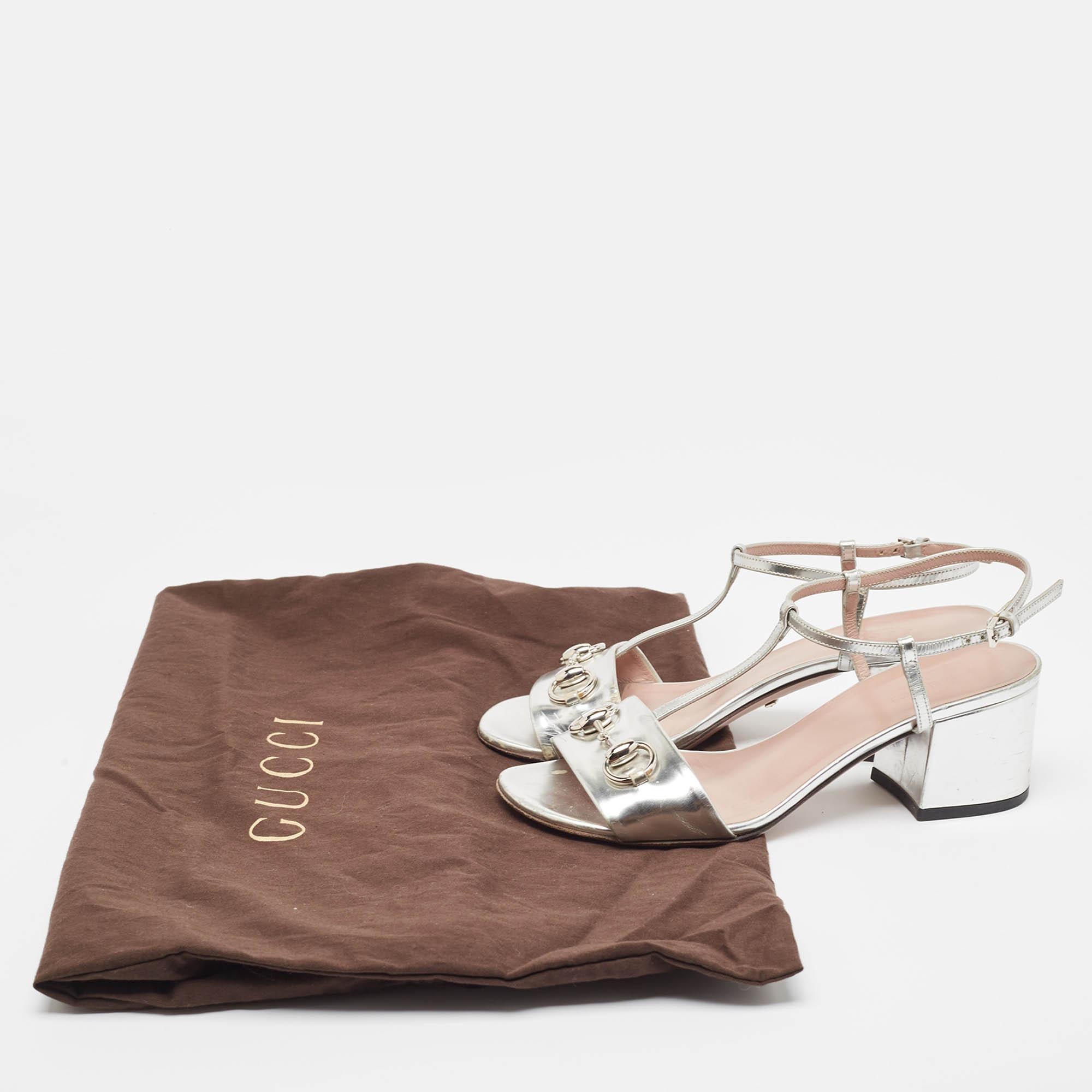 Gucci Silver Metallic Leather Horsebit Detail T-Strap Sandals Size 36 5