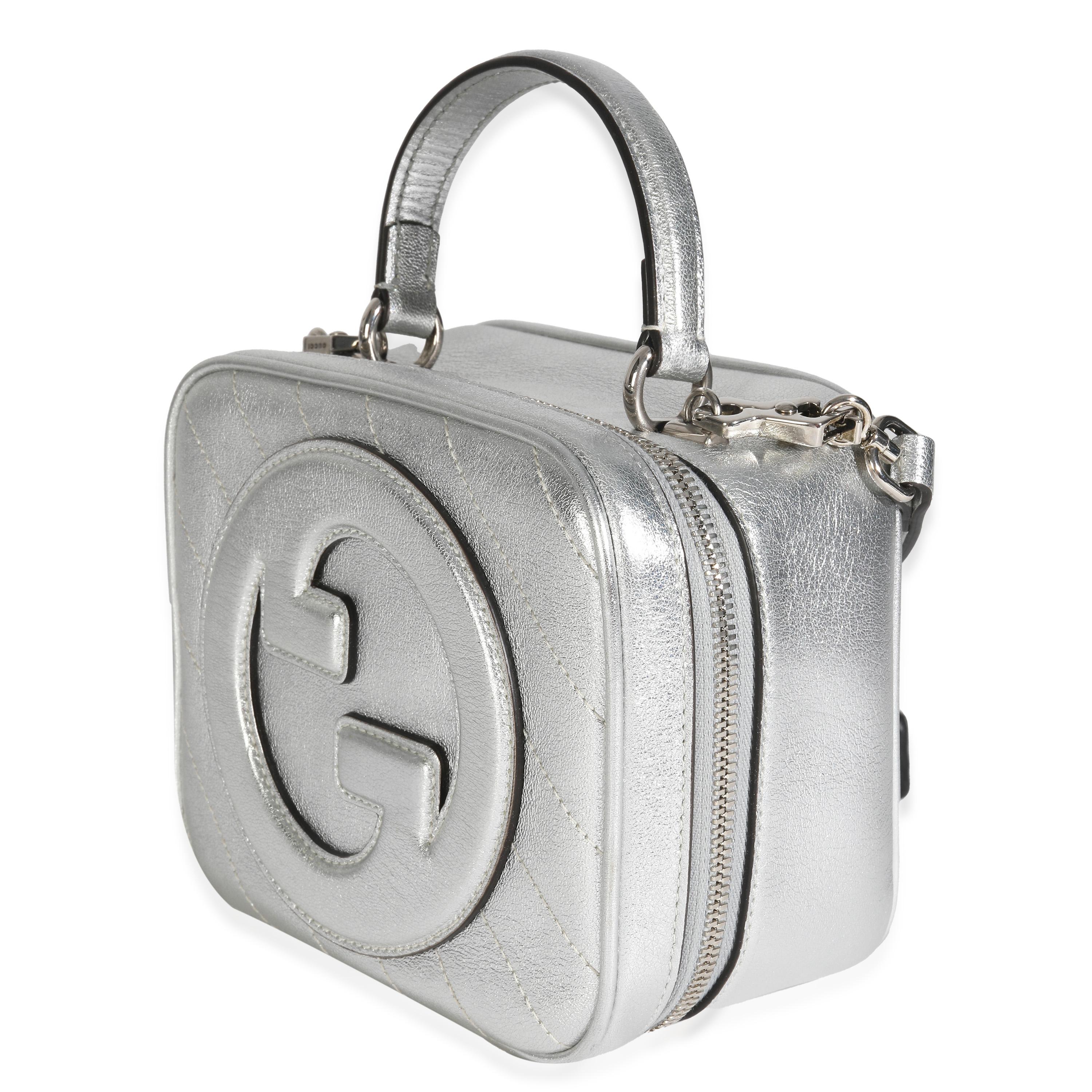 Gucci Silver Metallic Sakai Be Green Calfskin Diagonal Stitch by Greene Greene Top Hand Excellent état - En vente à New York, NY