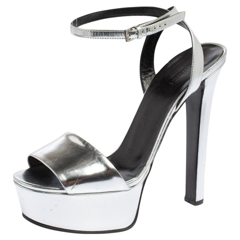Gucci Silver Patent Leather Platform Ankle Strap Sandals Size 40 For Sale  at 1stDibs