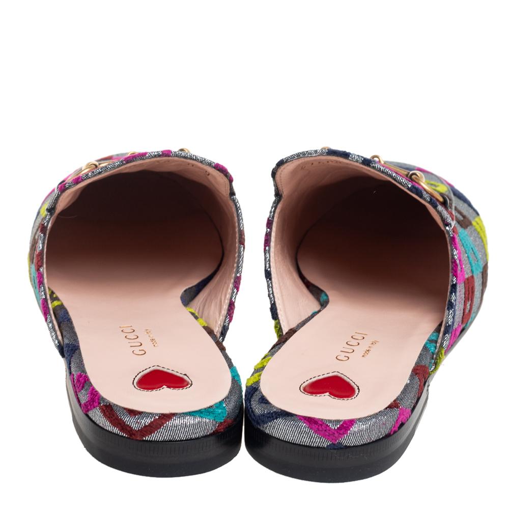 Gucci Silver/Pink Lurex Fabric Embroidered G Princetown Mule Flats Size 38 In Excellent Condition In Dubai, Al Qouz 2