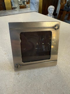 Cornice per foto Gucci placcata in argento con motivi a barre equestri, Italia, anni '70