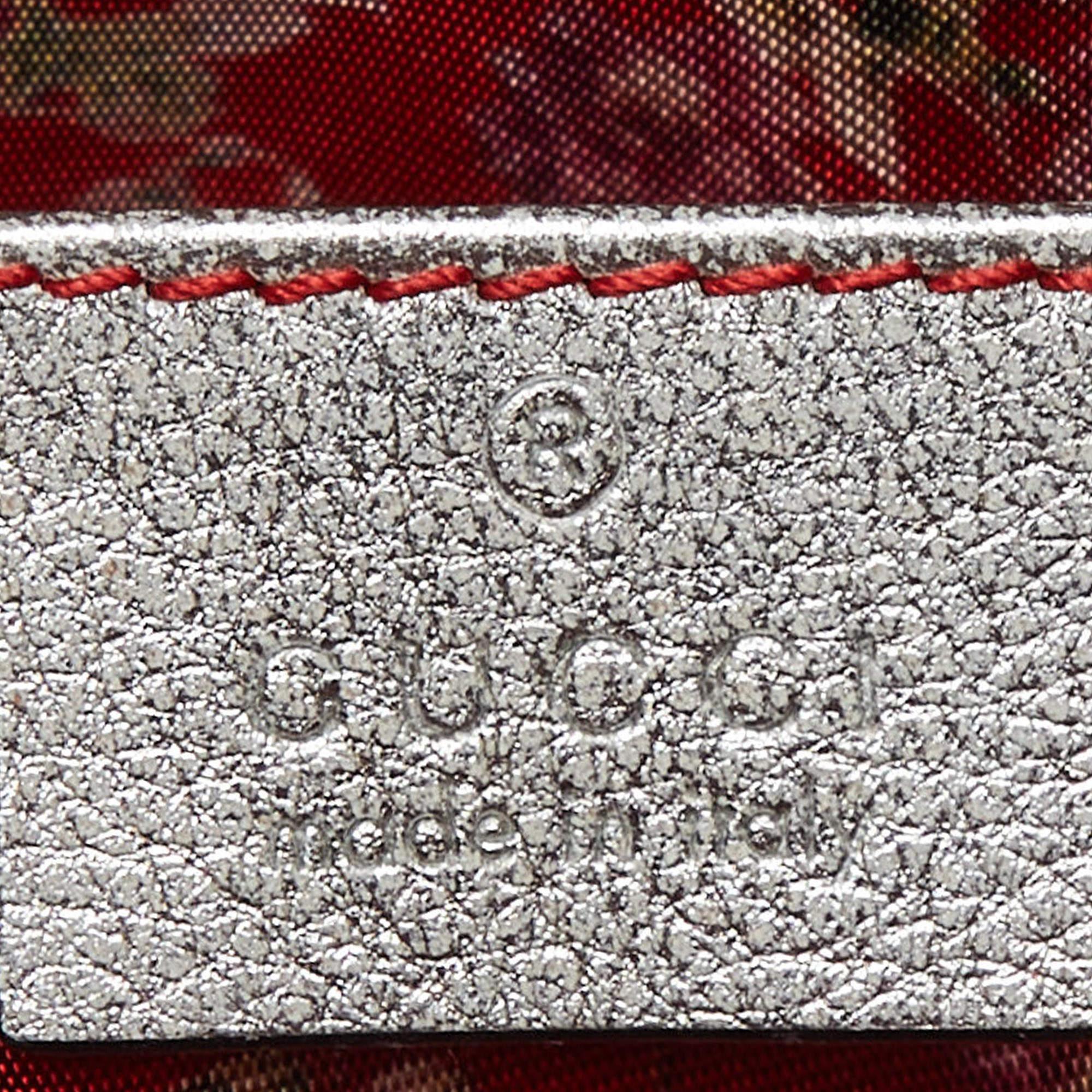 Gucci Silver Quilted Leather Small Trapuntata Shoulder Bag 2