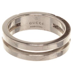 Gucci Silver Ring with Silver-Tone Hardware
