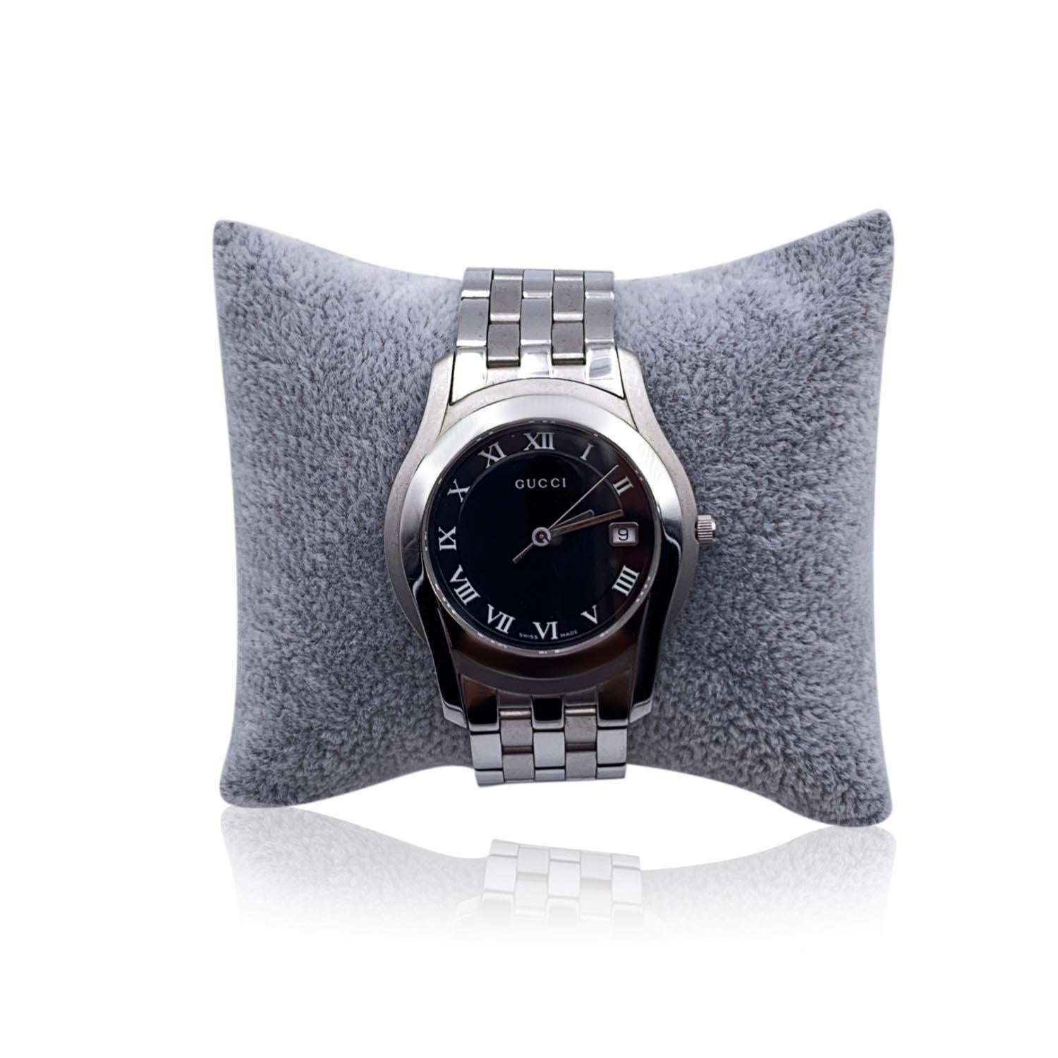 Women's or Men's Gucci Silver Stainless Steel Mod 5500 M Quartz Wrist Watch Black
