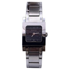 Gucci Silver Stainless Steel Wrist Watch Mod 7900 P Black Dial