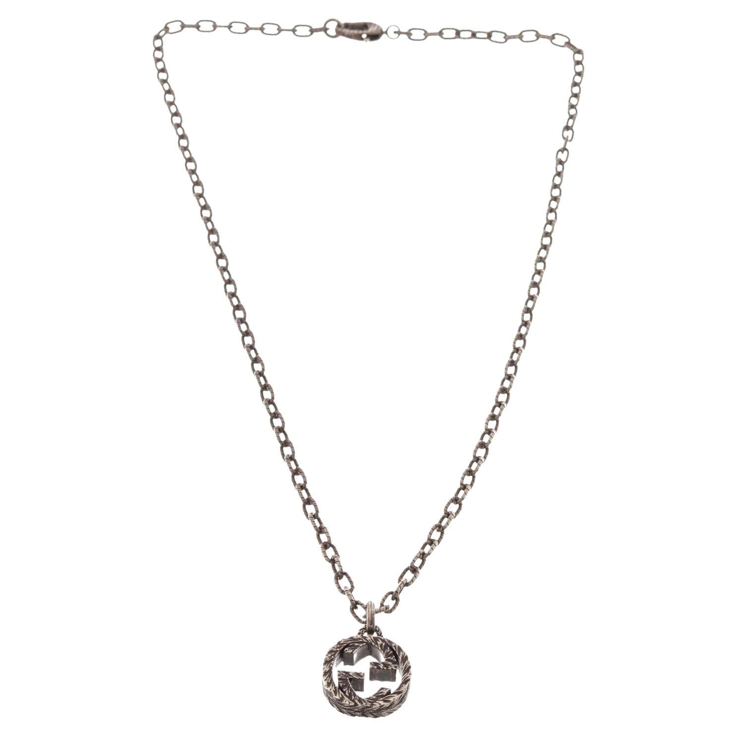Gucci Silver Interlocking G Necklace with Silver-Tone Hardware For Sale ...