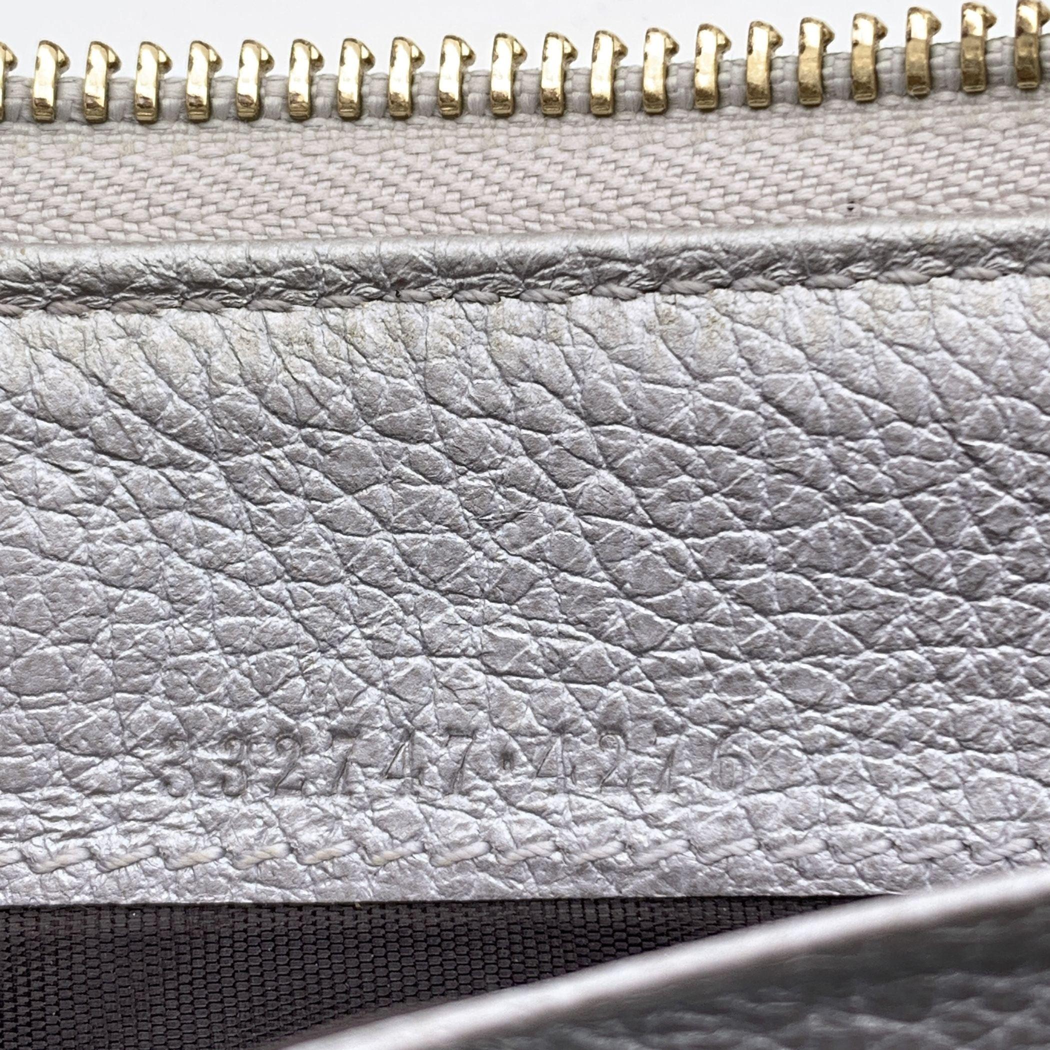 Gucci Silver Tone Leather Continental Zip Wallet Coin Purse In Good Condition For Sale In Rome, Rome