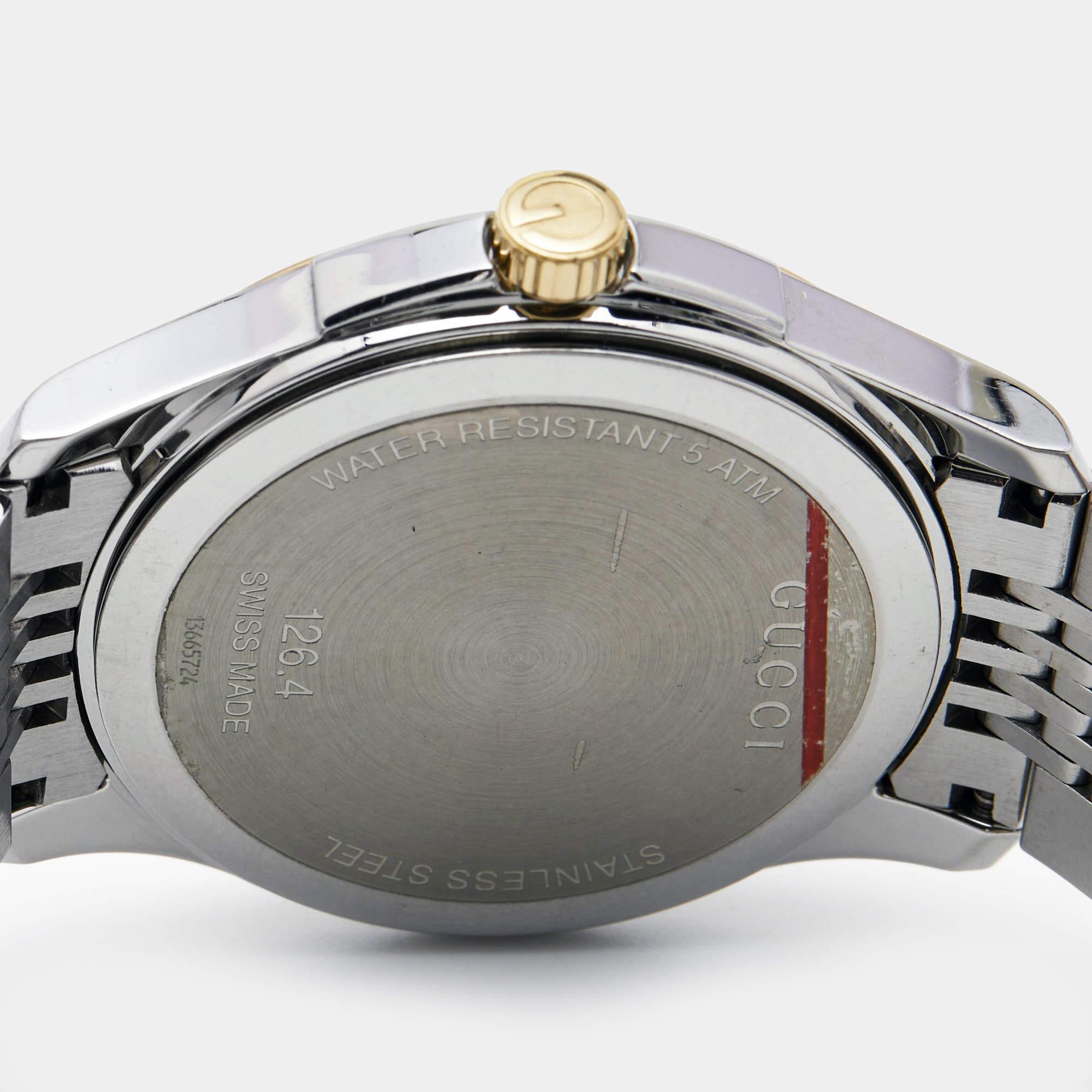 Contemporain Gucci Montre-bracelet unisexe G-Timeless en acier inoxydable bicolore argenté 38 mm en vente