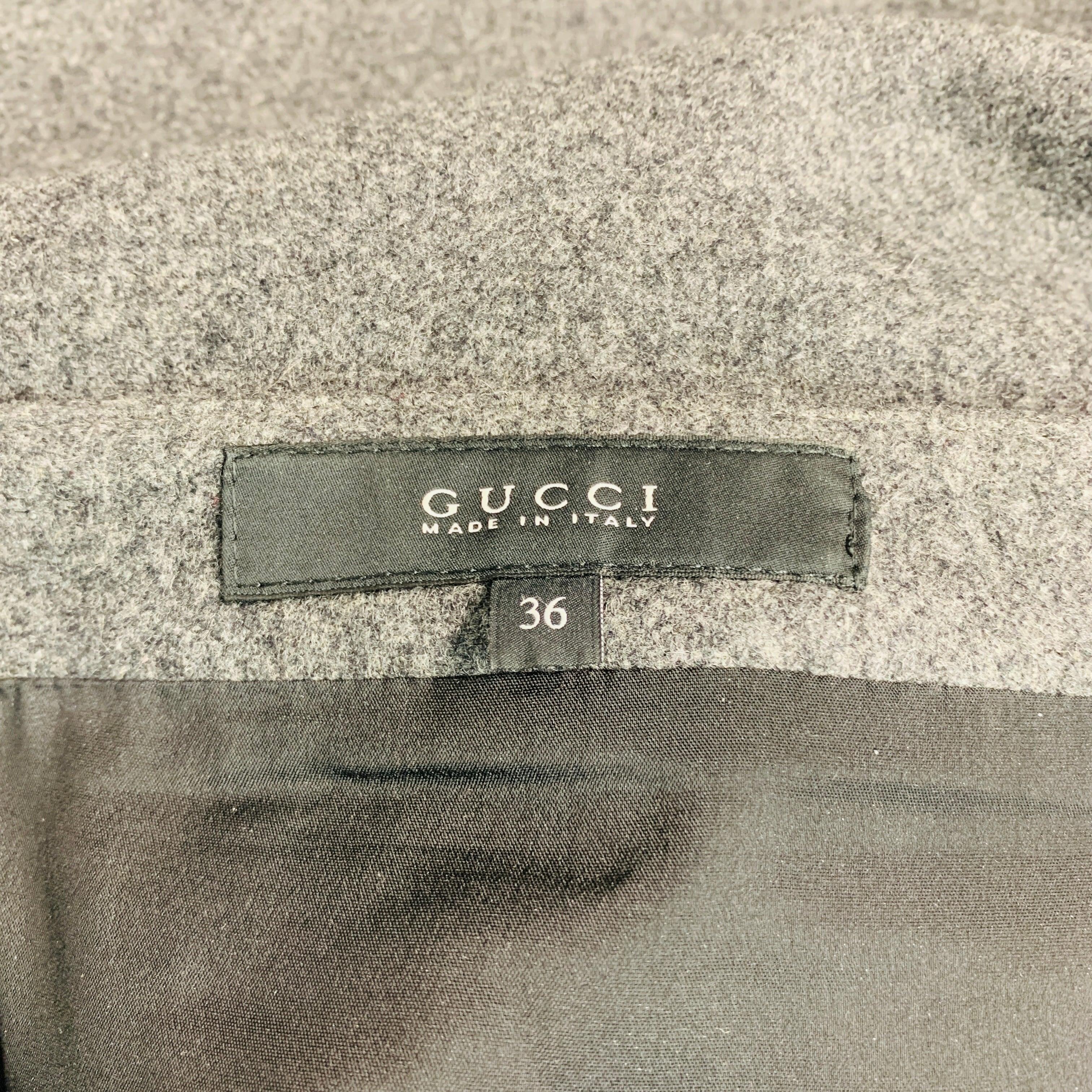 Women's GUCCI Size 0 Grey Wool Cashmere A-Line Mini Skirt For Sale