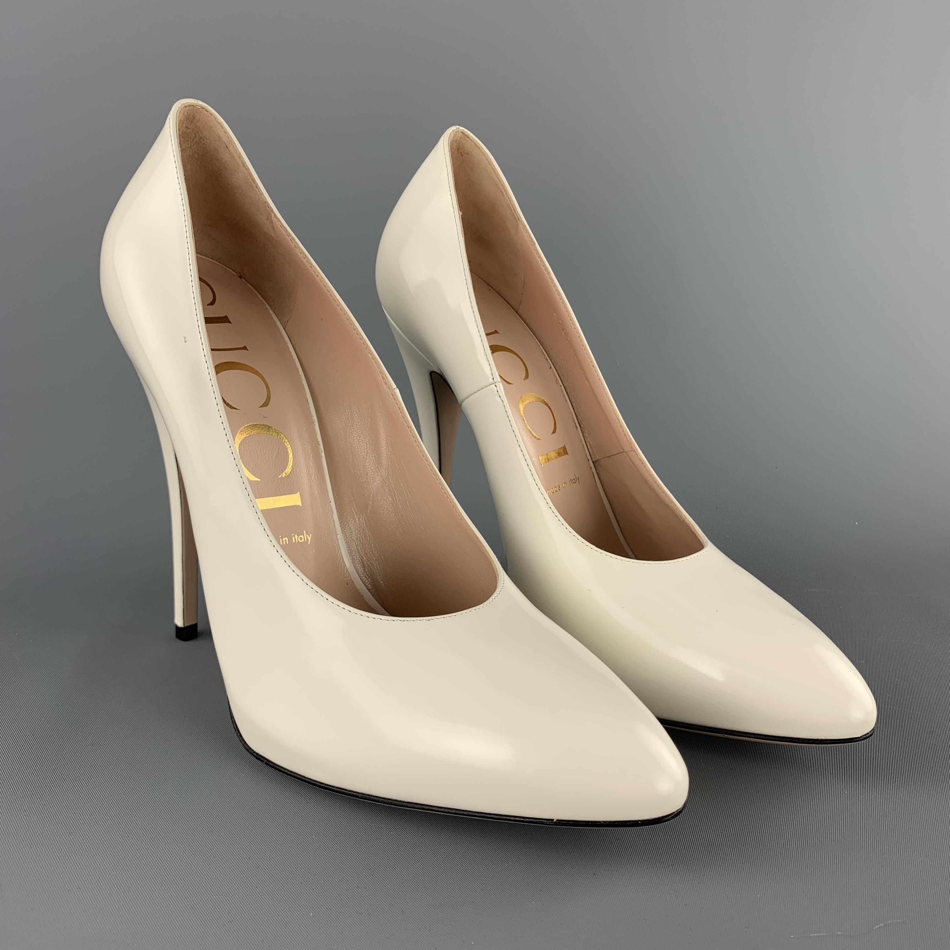 white pumps size 10