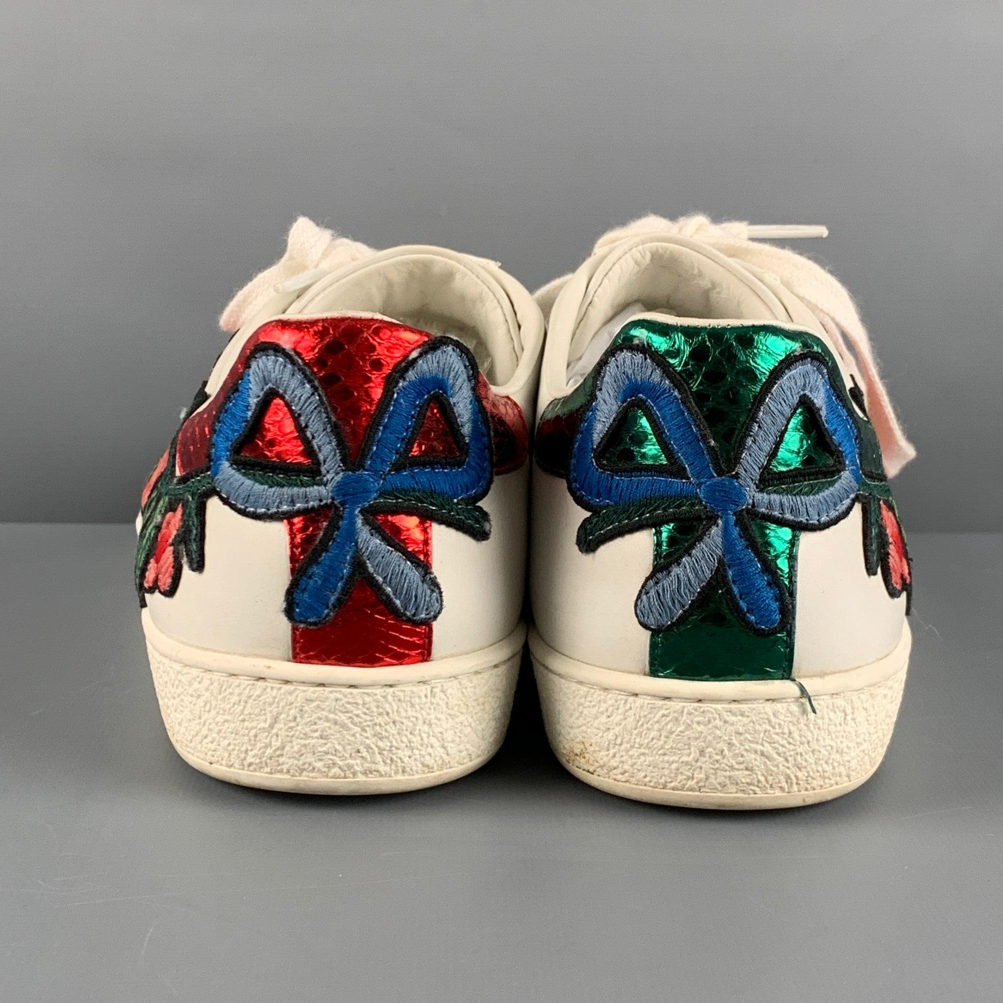 GUCCI Size 10.5 White Multi-Color Leather Embroidered Low Top Sneakers In Good Condition In San Francisco, CA