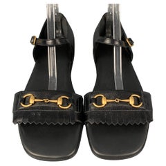 GUCCI Horsebit-Sandalen aus schwarzem Leder mit Fransen Größe 13