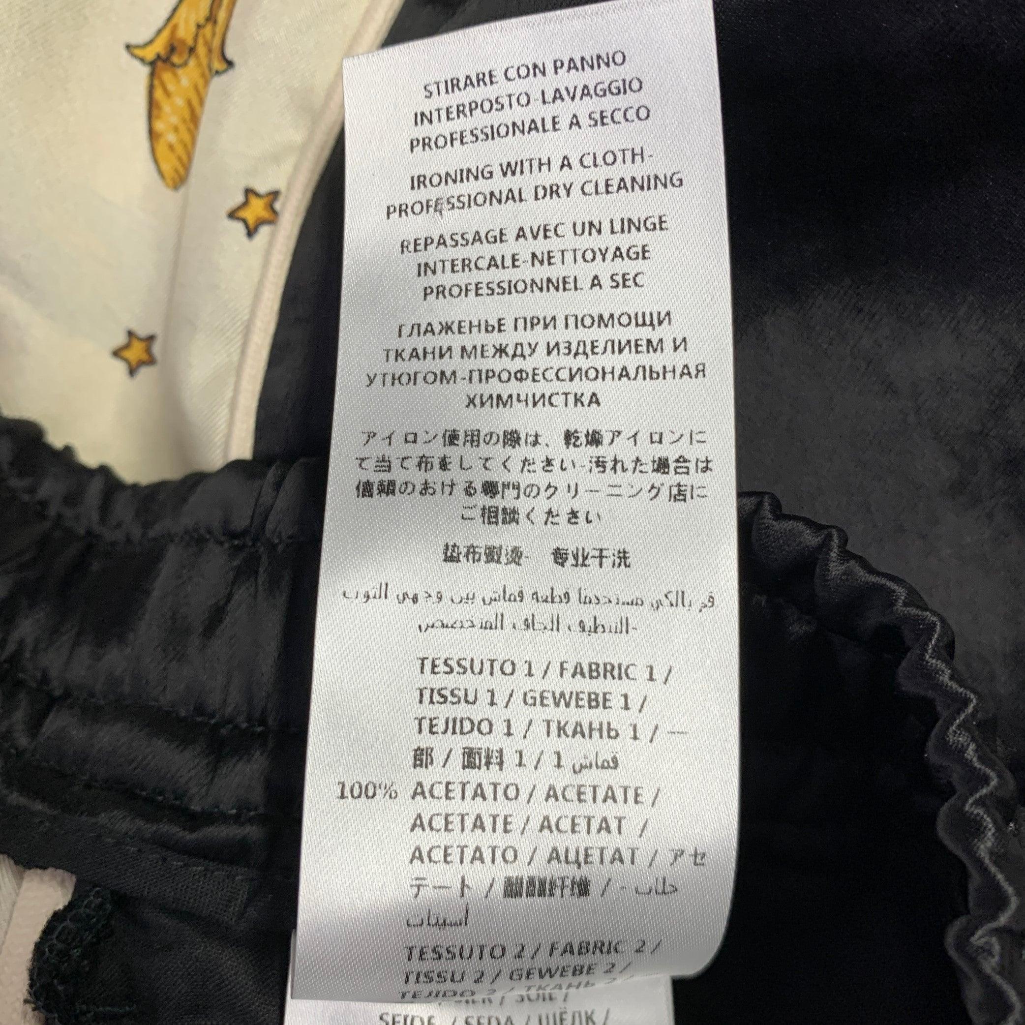 GUCCI Size 28 Black Beige Monogram Acorns Acetate Joggers Shorts For Sale 2