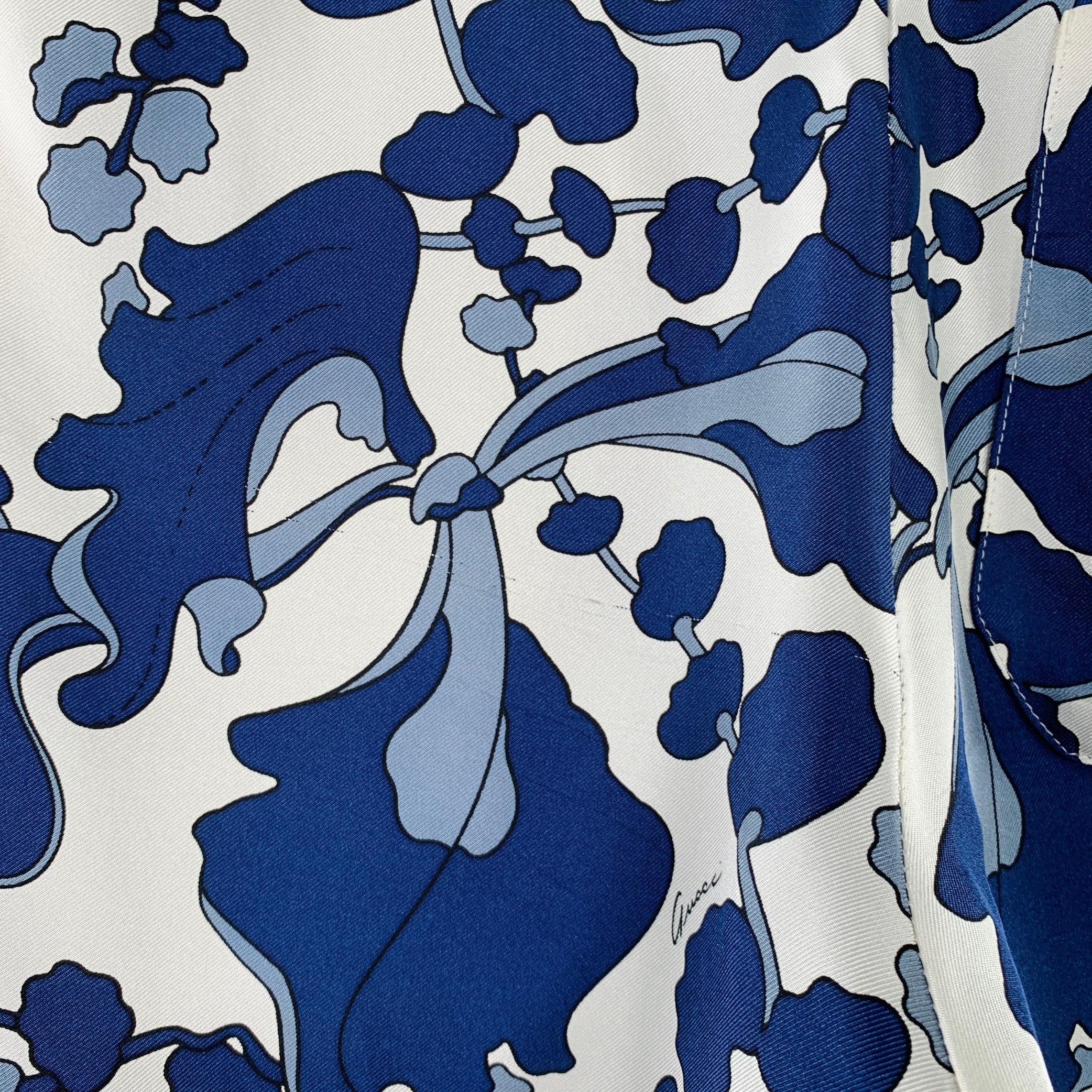 Purple GUCCI Size 32 Blue White Floral Silk Elastic Waistband Casual Pants For Sale