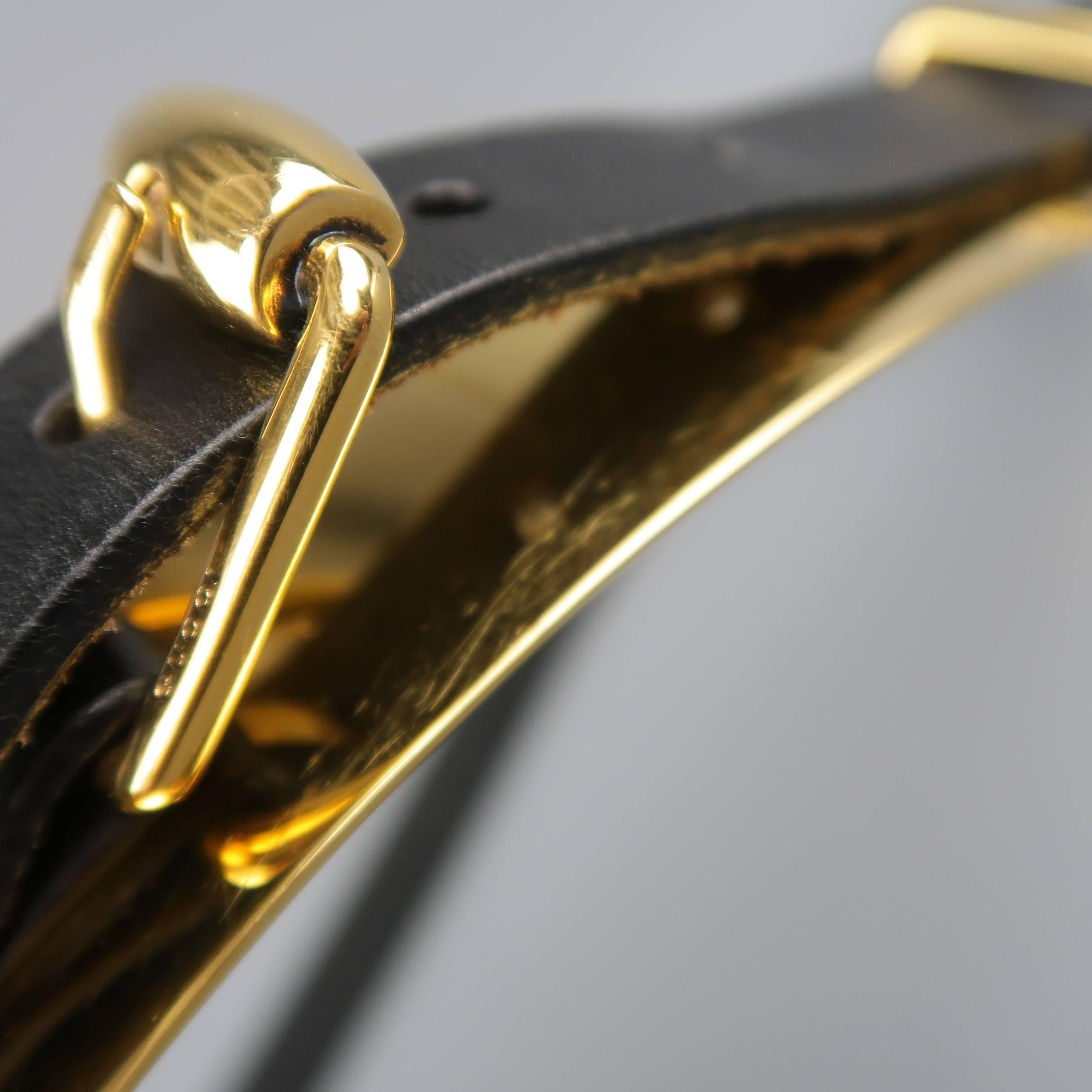 Gucci Black Leather Gold Metal Plate Buckle Belt In Fair Condition In San Francisco, CA