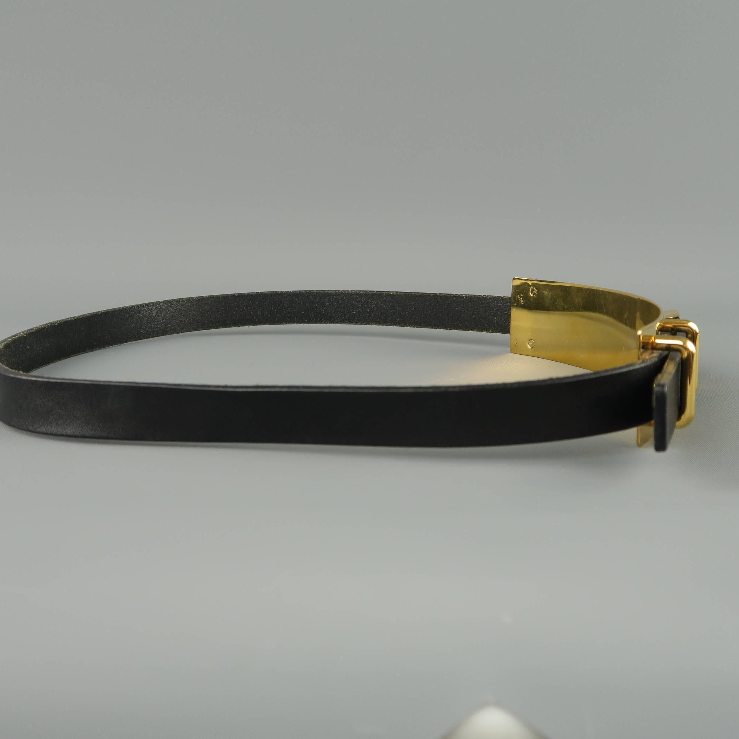 Women's or Men's Gucci Black Leather Gold Metal Plate Buckle Belt
