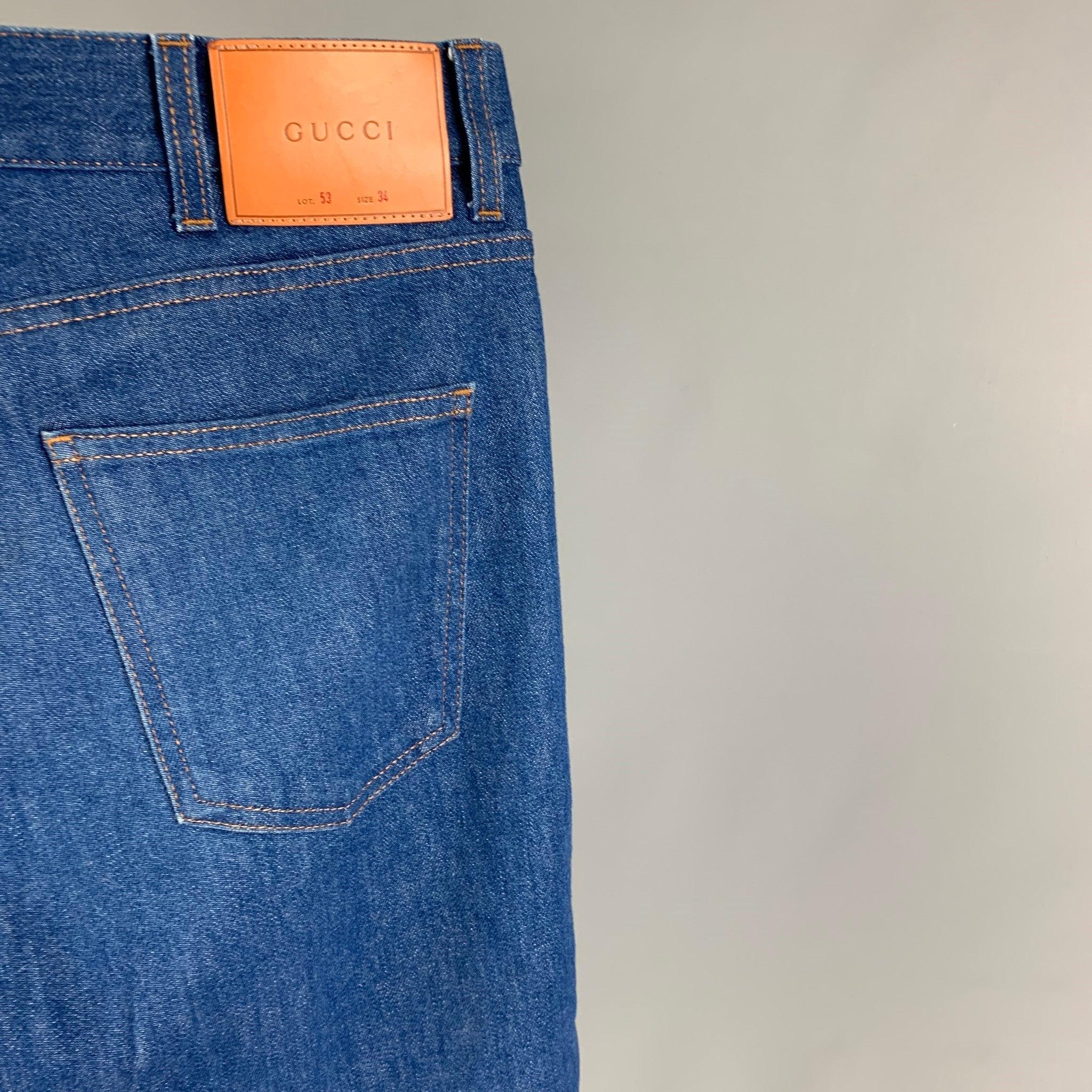 Blaue Denim-Jeans mit mehrfarbiger Stickerei von GUCCI in gerader Größe 34 im Angebot 1