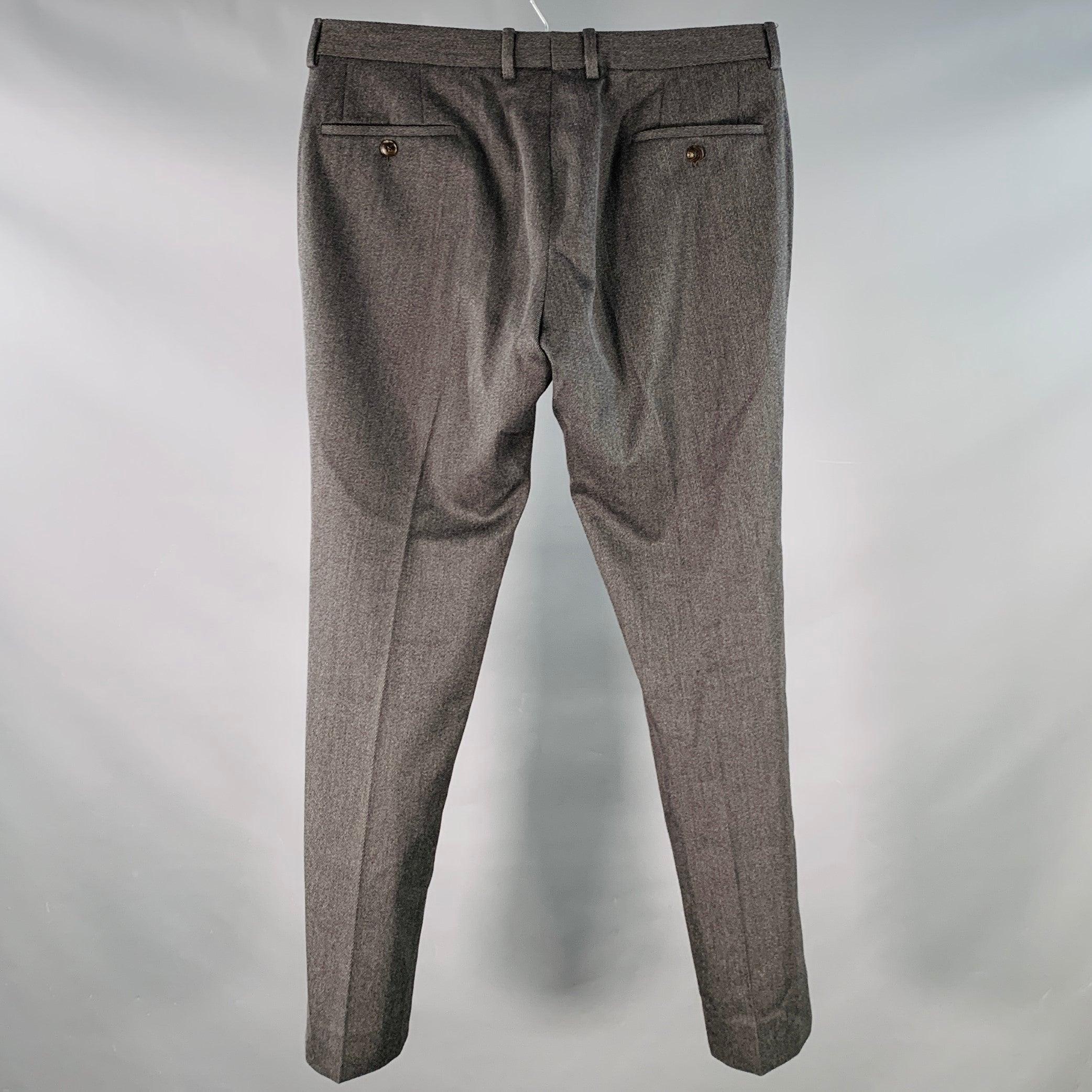 Gris Gucci Taille 34 Pantalon habillé en sergé de laine gris avec braguette à boutons en vente