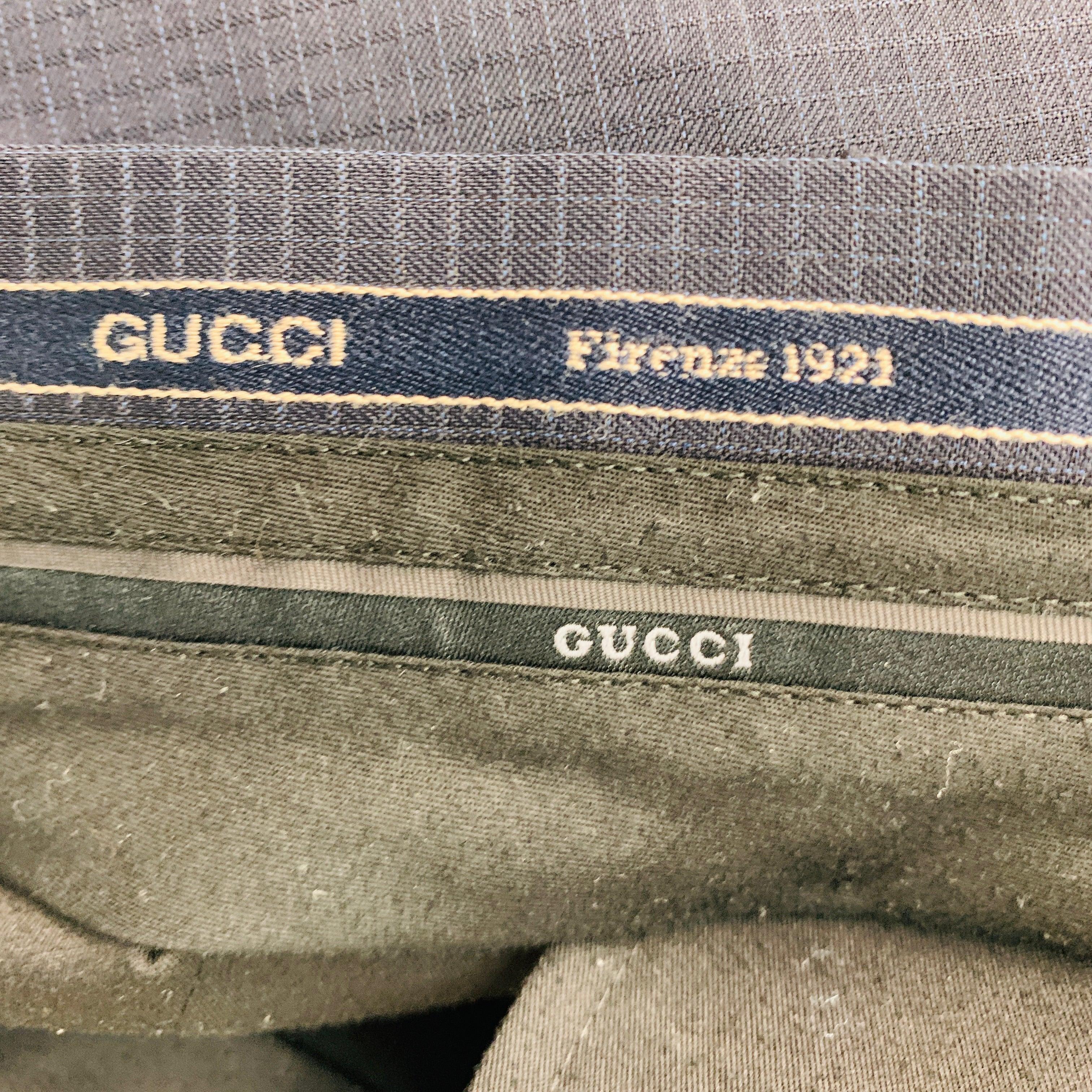 GUCCI Size 34 Navy Textured Wool Flat Front Casual Pants For Sale 2