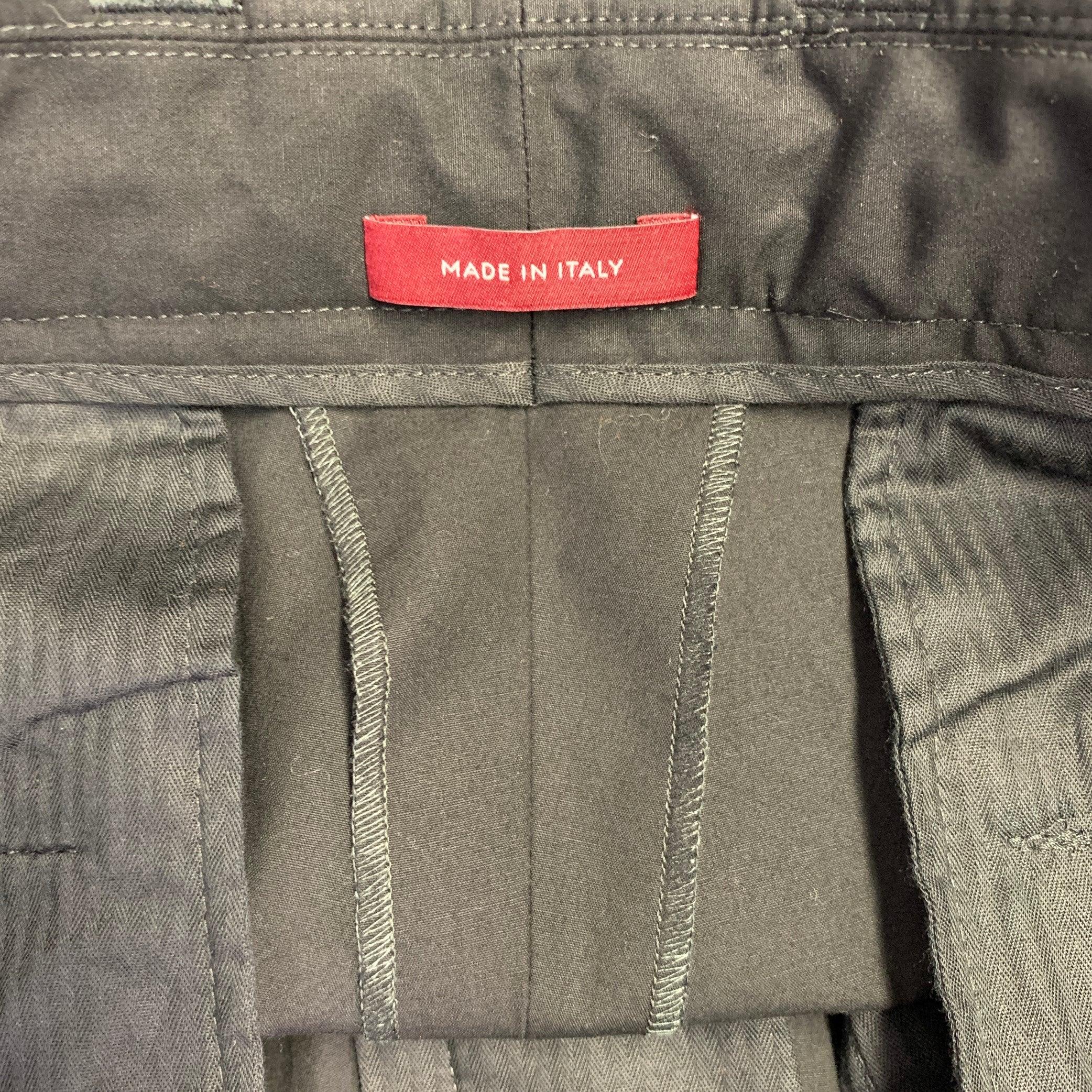 GUCCI Size 36 Black Cotton Flat Front Casual Pants For Sale 2