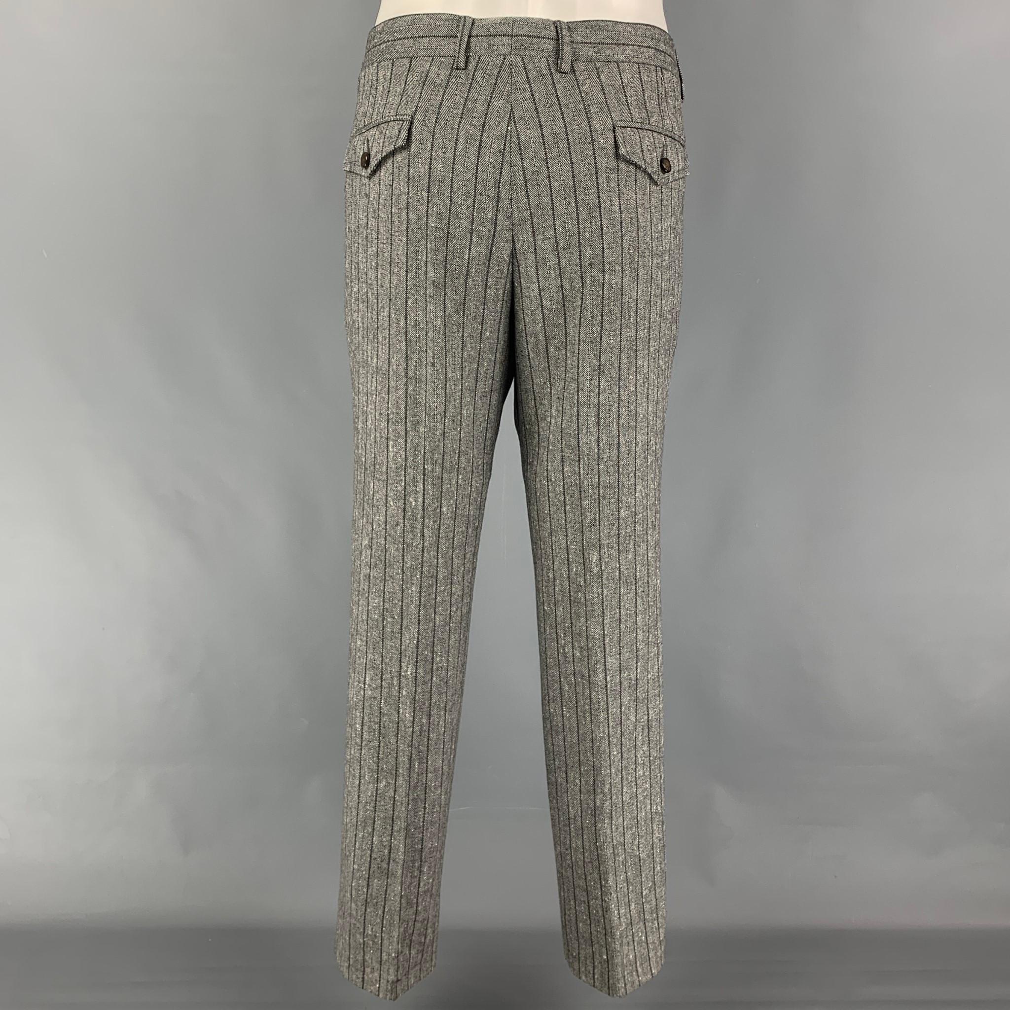 GUCCI Size 38 Grey Stripe Wool Blend Notch Lapel Suit 1