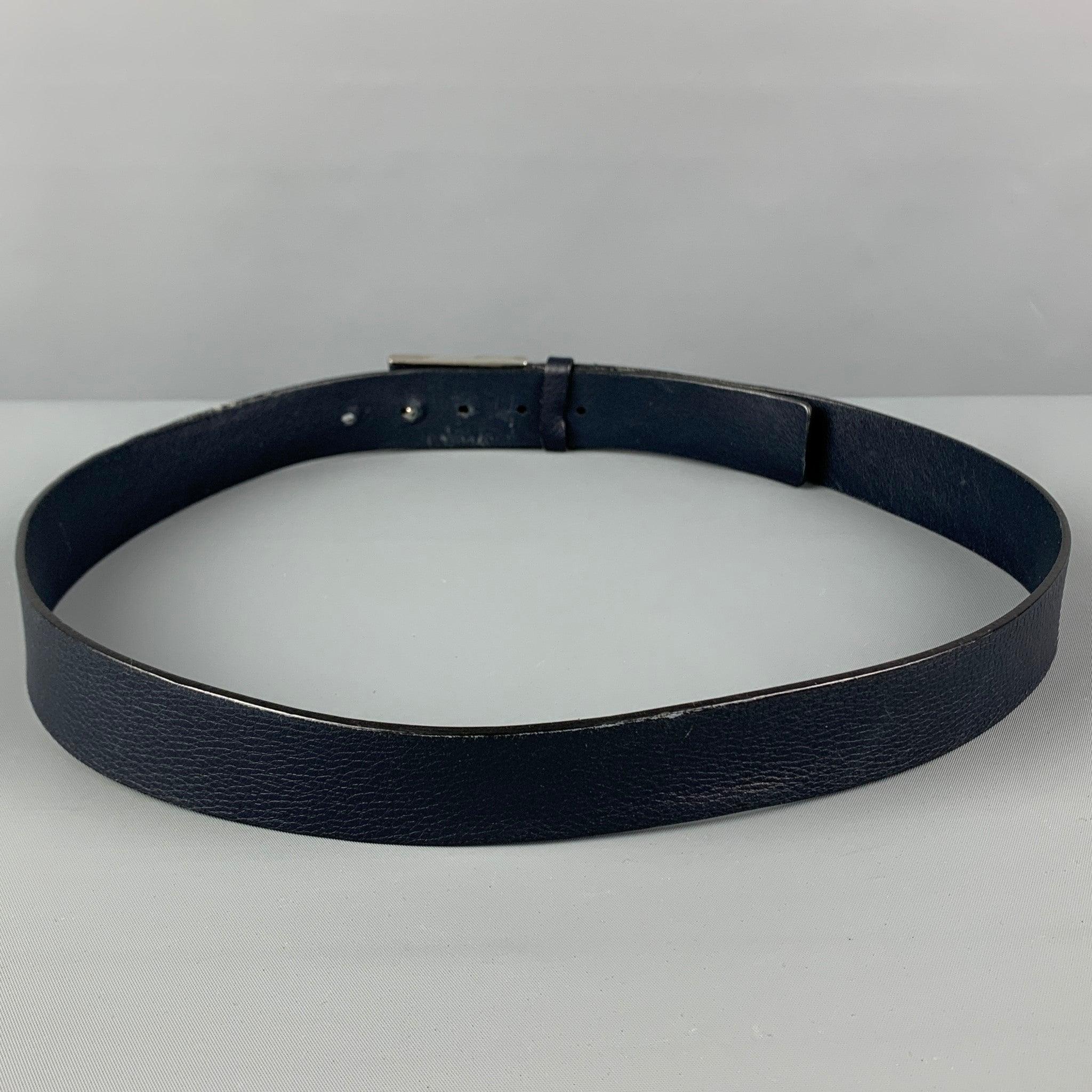 GUCCI Size 38 Navy Leather Belt In Good Condition In San Francisco, CA