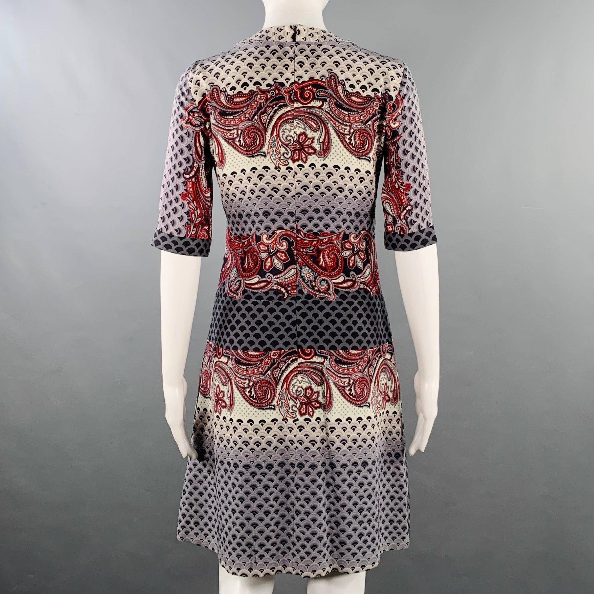 Women's GUCCI Size 4 Multi Color Silk Chinoiserie Pleated Dress For Sale