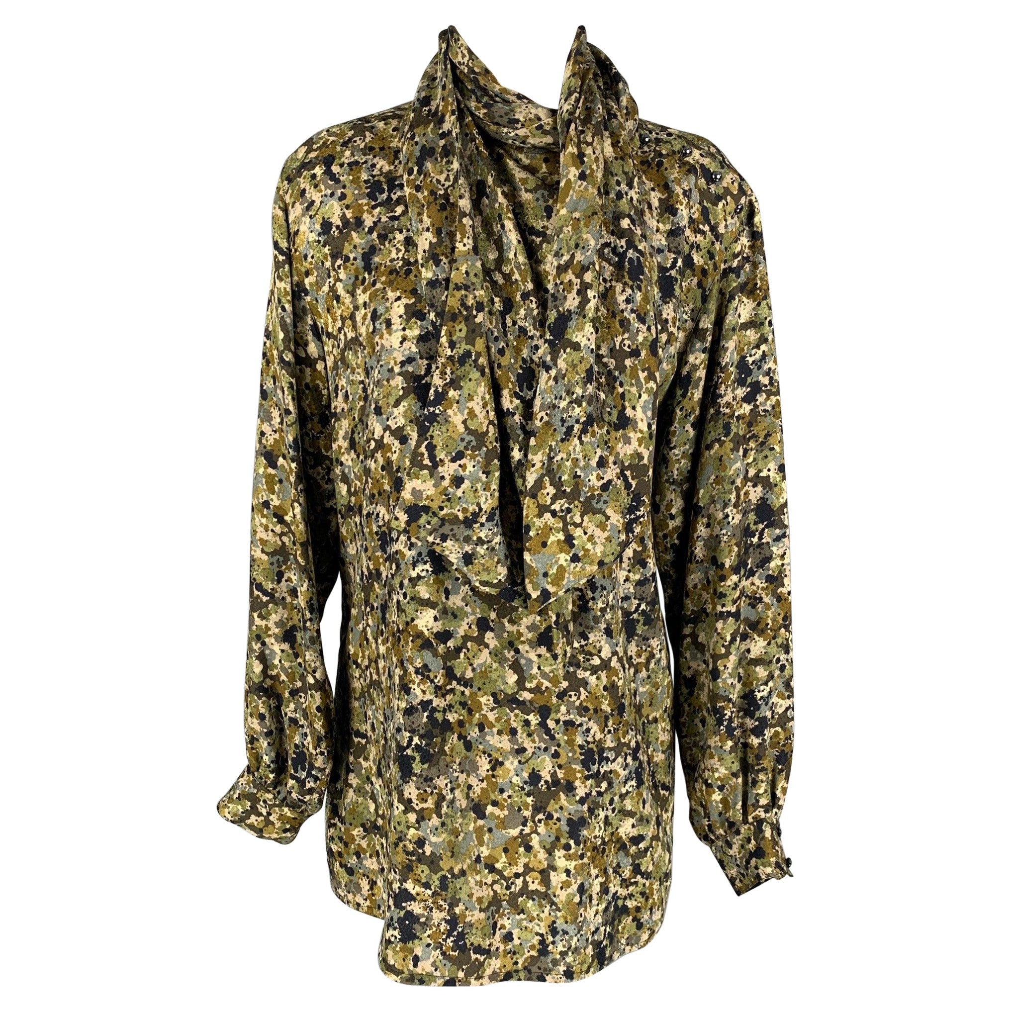 Camicetta con fiocco con stampa in seta verde oliva e marrone GUCCI taglia 4