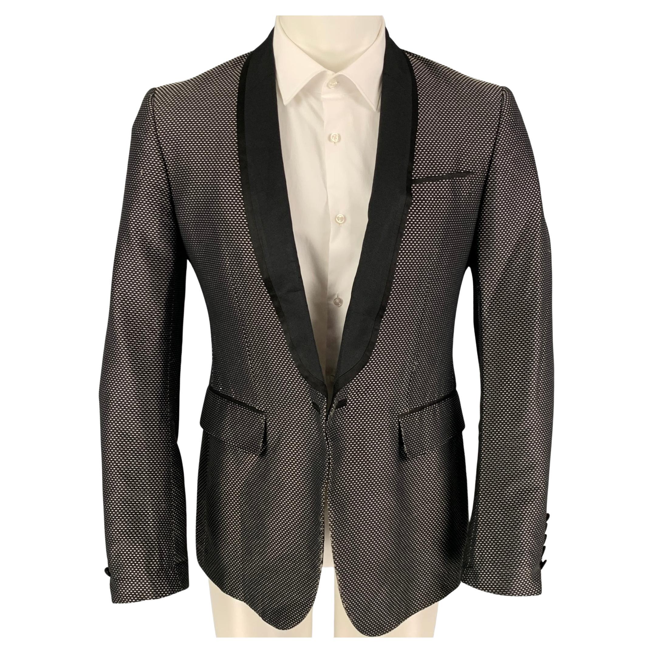 GUCCI Size 40 Grey Black Textured Rayon Blend Shawl Collar Sport Coat