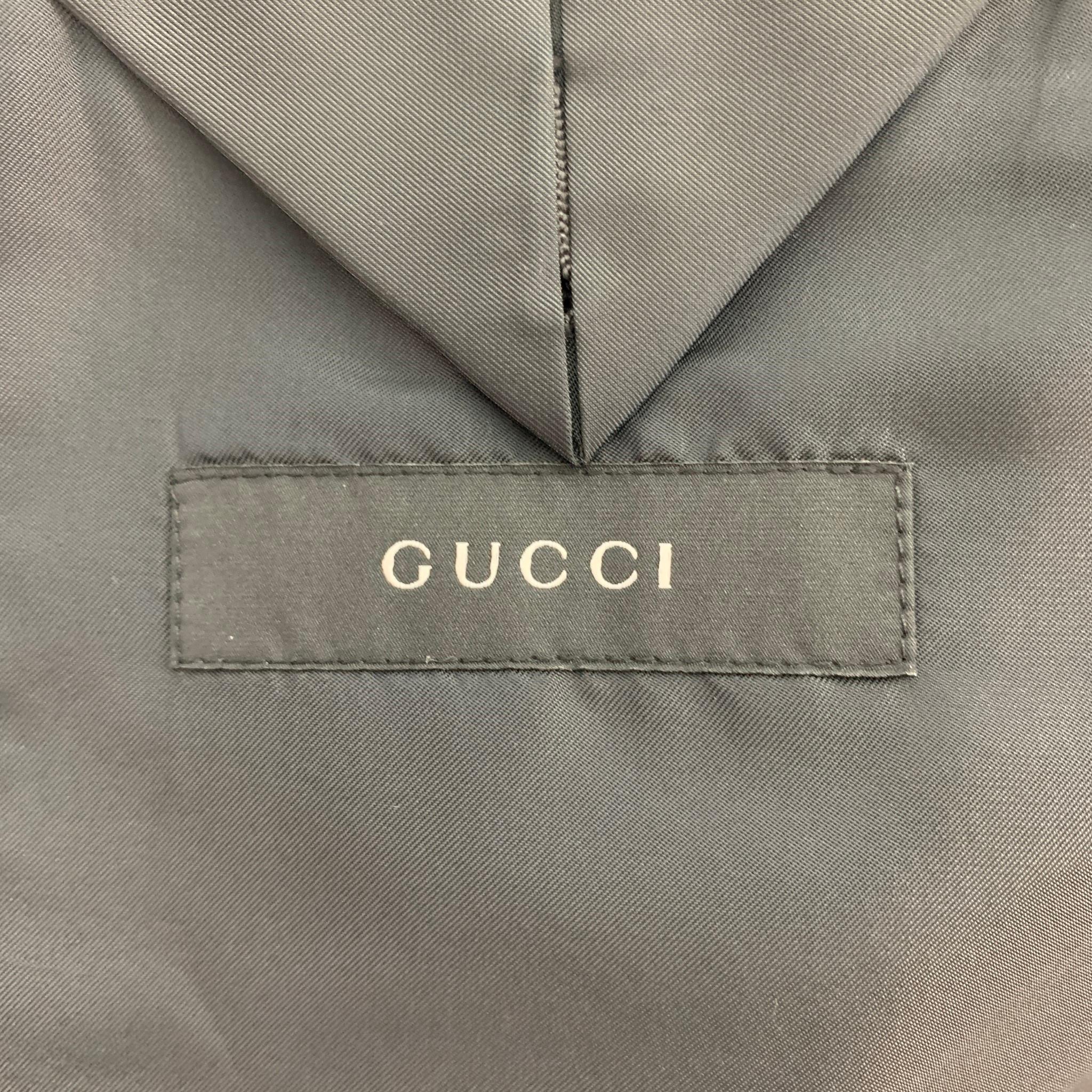 GUCCI Size 40 Grey Blue Stripe Wool Notch Lapel Suit 5