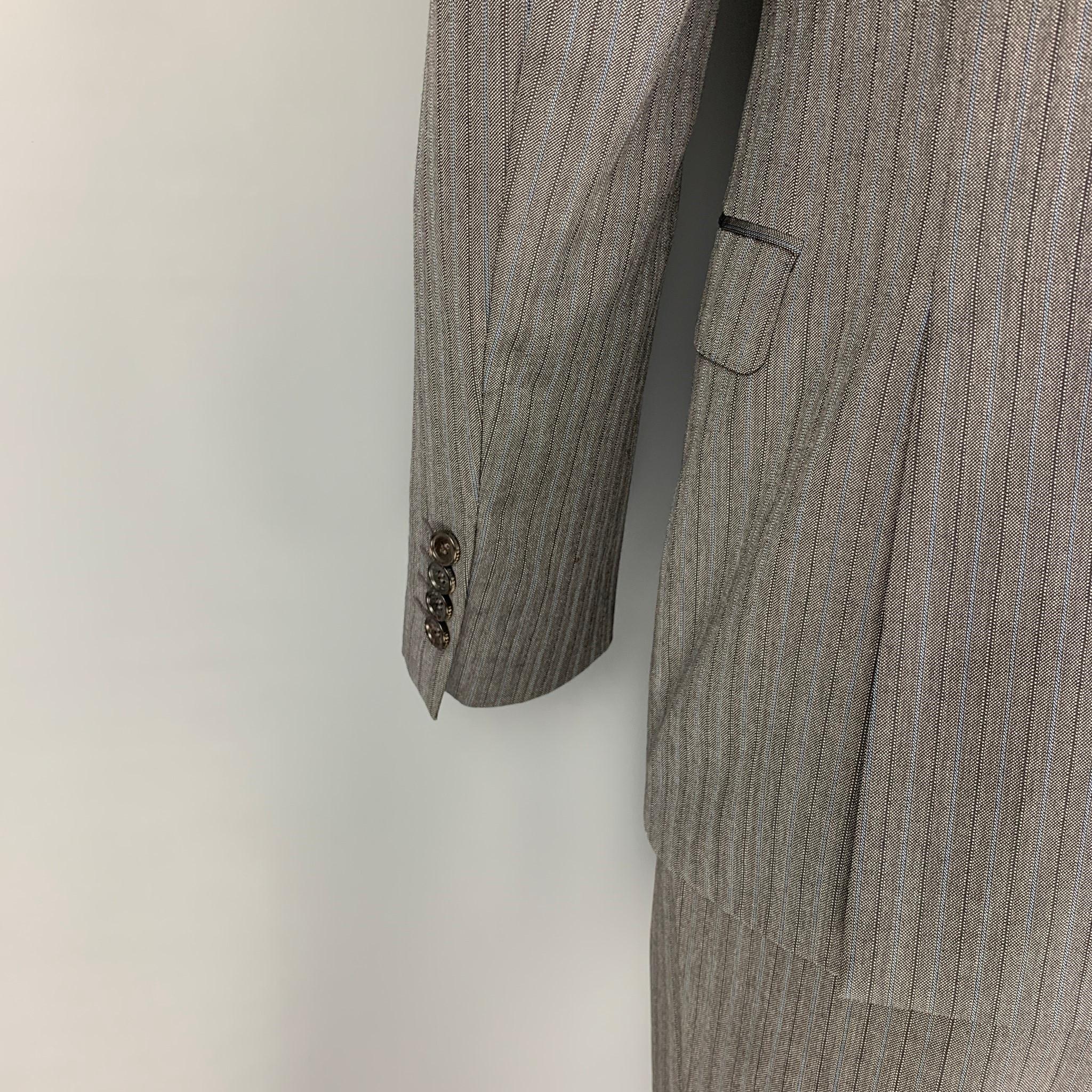 GUCCI Size 40 Grey Blue Stripe Wool Notch Lapel Suit 1