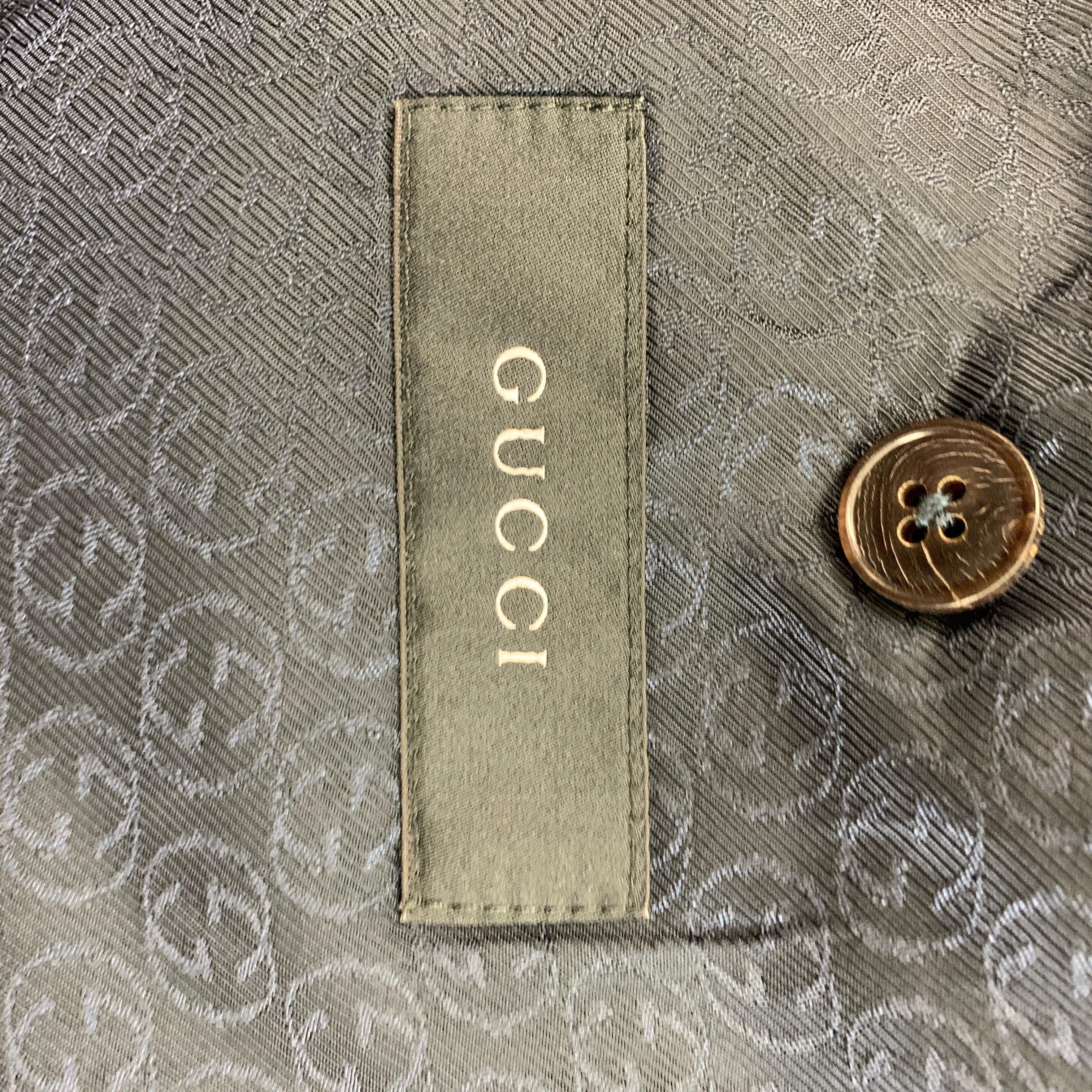 GUCCI Size 40 Navy Wool Single Breasted Sport Coat For Sale 2