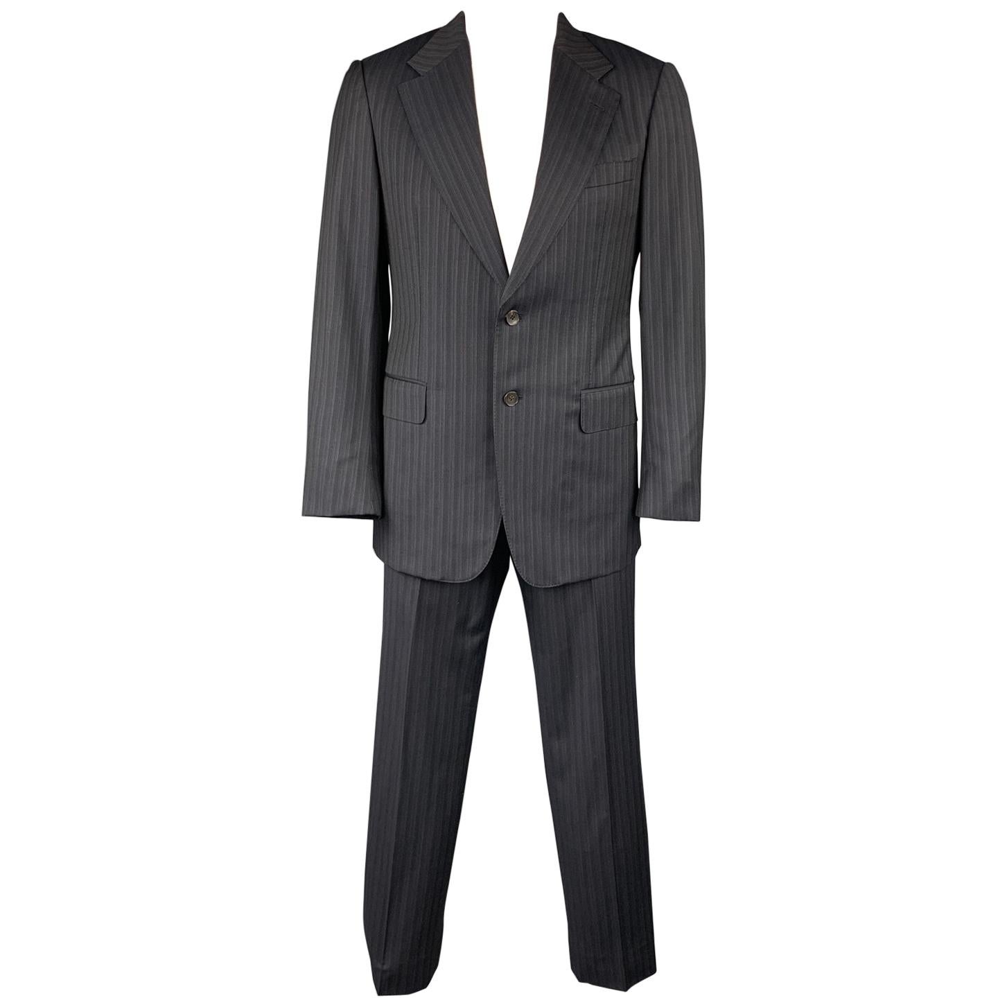 GUCCI Size 42 Regular Black Stripe Wool Notch Lapel Suit