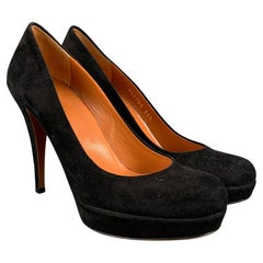 GUCCI Size 5.5 Black Suede Platform Pumps