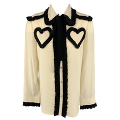 GUCCI Size 8 Beige Silk Blouse Used GUCCI Size 8 Beige Silk Blouse