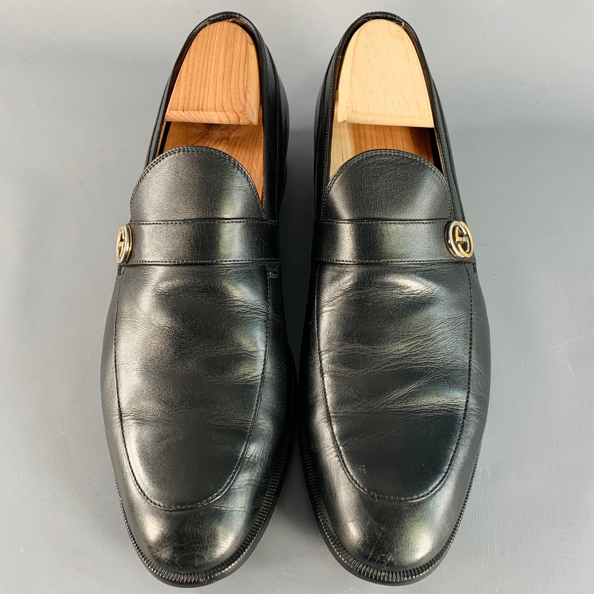 GGCI Size 8.5 Black GG Monogram Leather Strap Slip On Loafers Bon état - En vente à San Francisco, CA