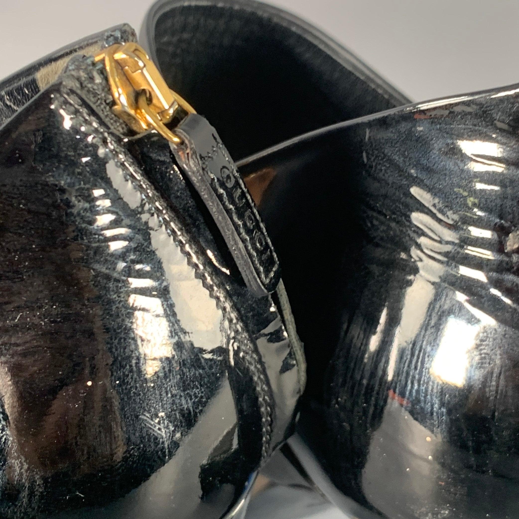 GUCCI Size 8.5 Black Gold Suede Patent Leather Ankle Sandals For Sale 7