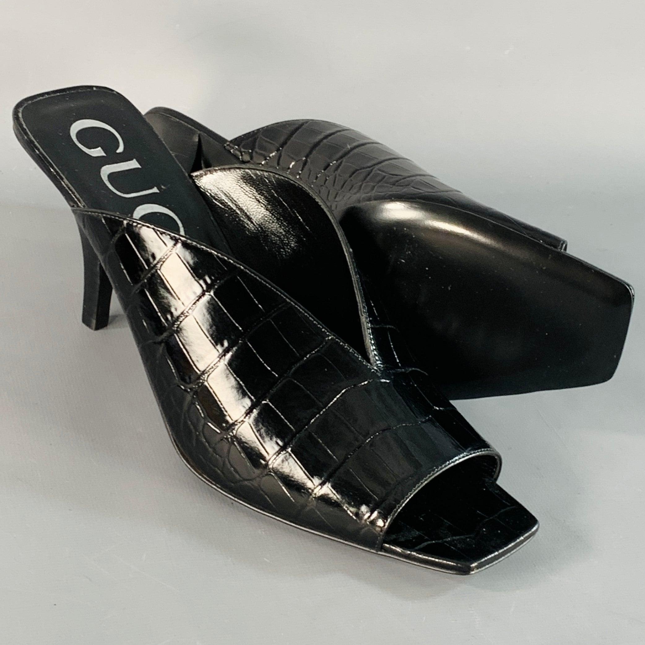 Gucci Size 9.5 Black Croc Embossed Leather Mules Pumps Pour femmes en vente