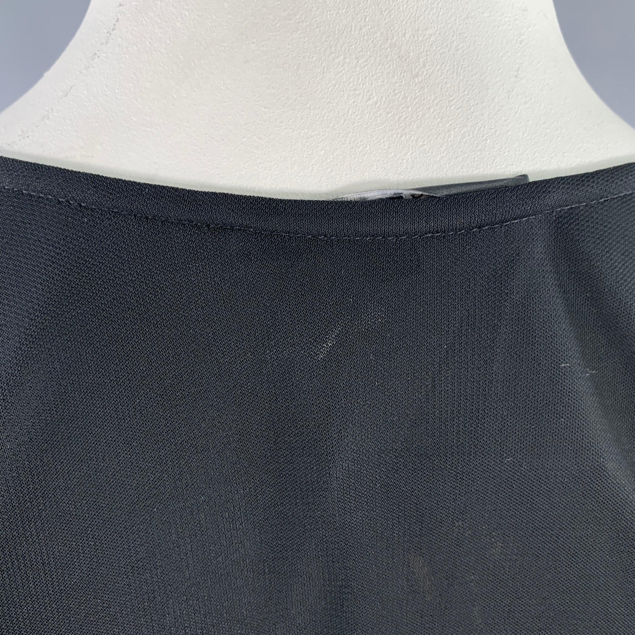 GUCCI, robe midi à col en V en viscose noire, taille L Bon état - En vente à San Francisco, CA