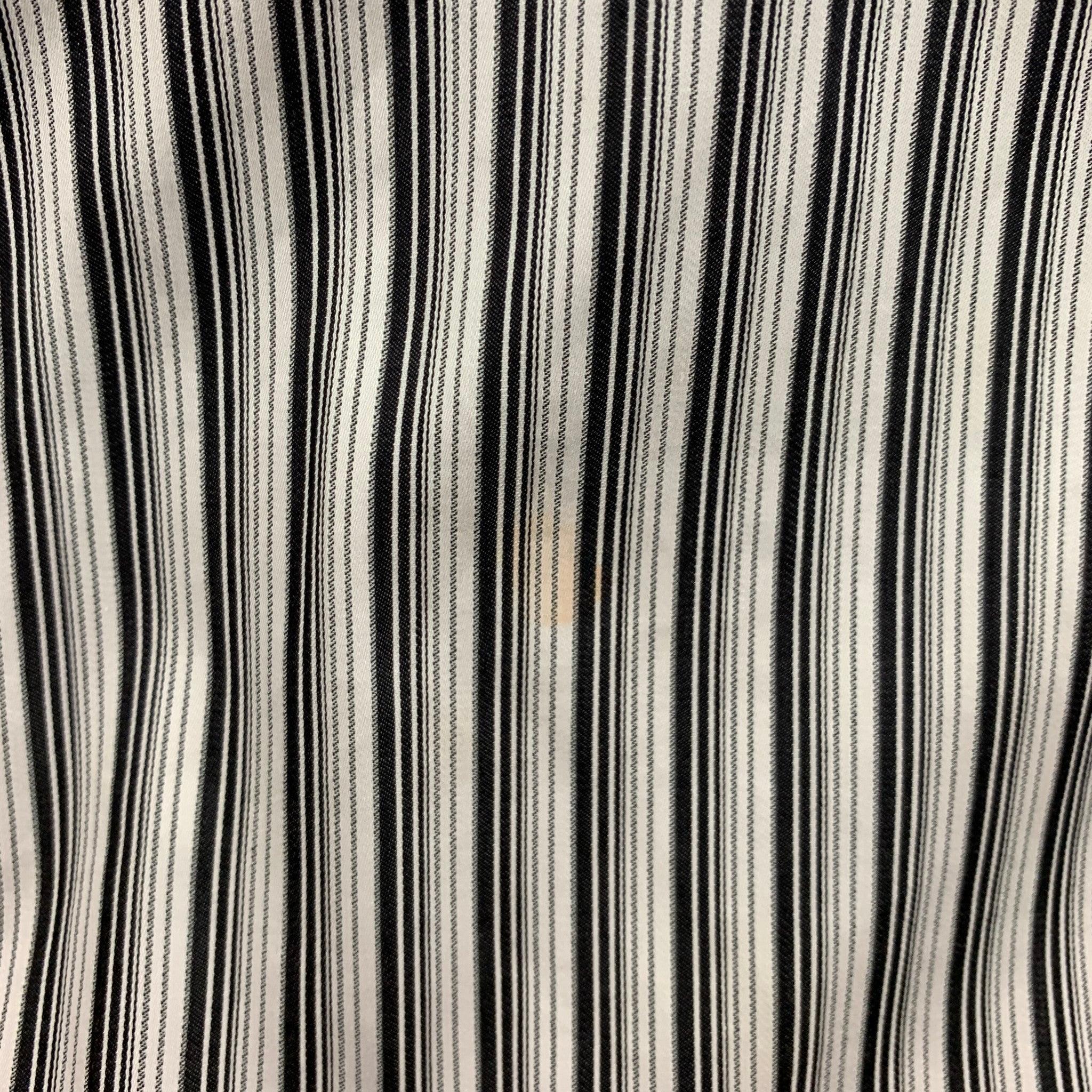 GUCCI Size L White Black Stripe Long Sleeve Shirt For Sale 2