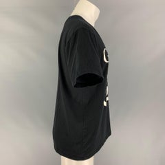 GUCCI Size M Black & White Logo Cotton Short Sleeve T-shirt