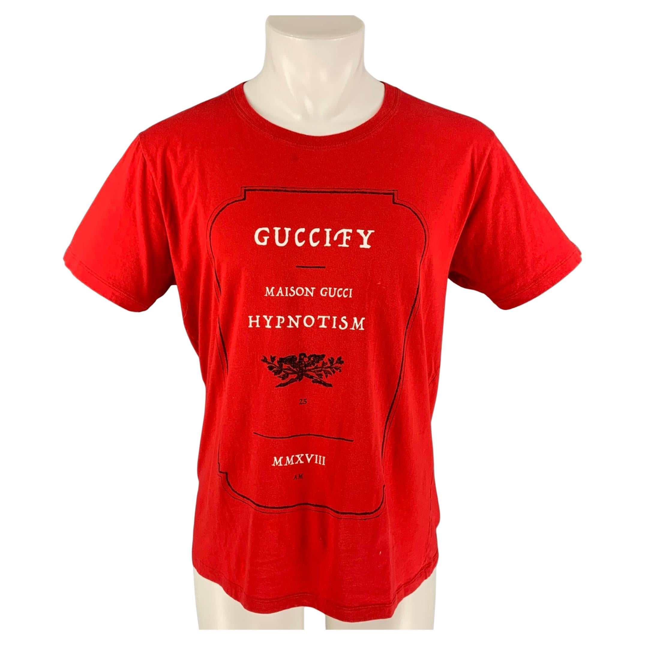 GUCCI Size M Red and White Guccify Logo Short Sleeve T-shirt at 1stDibs