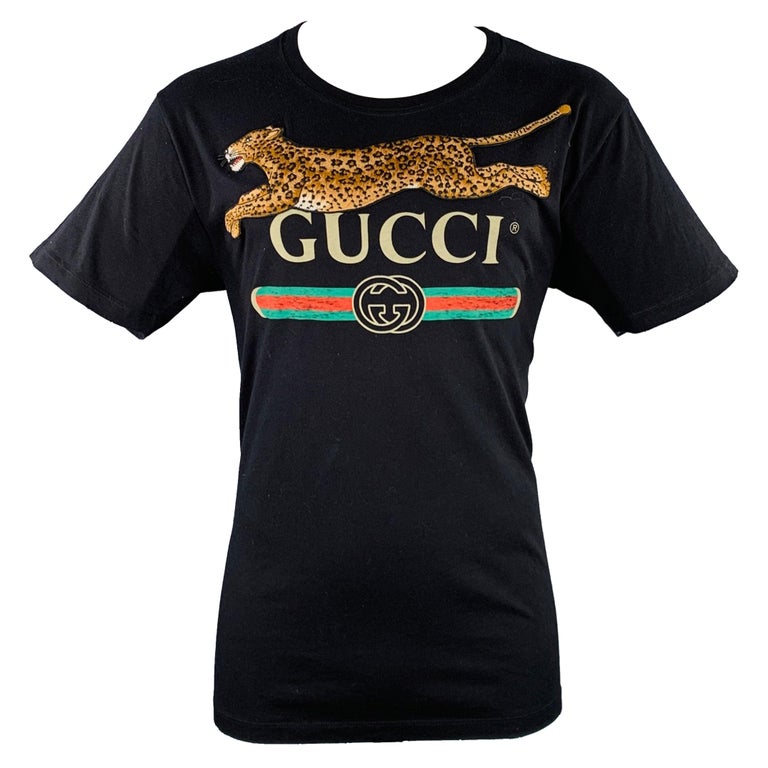 GUCCI Size S Black Multi Color Logo Short Sleeve T-shirt For Sale 