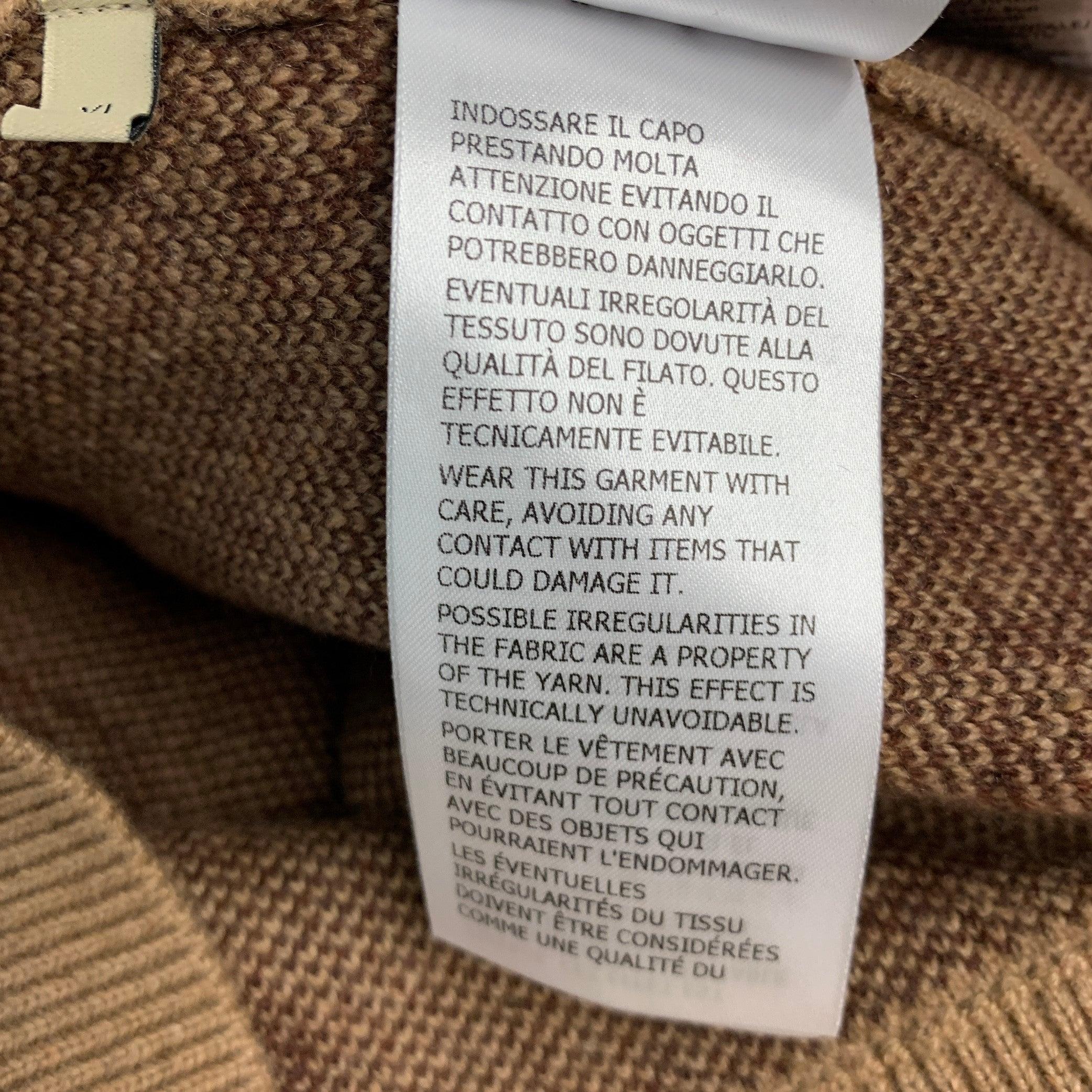 GUCCI Size XL Tan Brown GG Monogram Cashmere Wool V-Neck Sweater 4