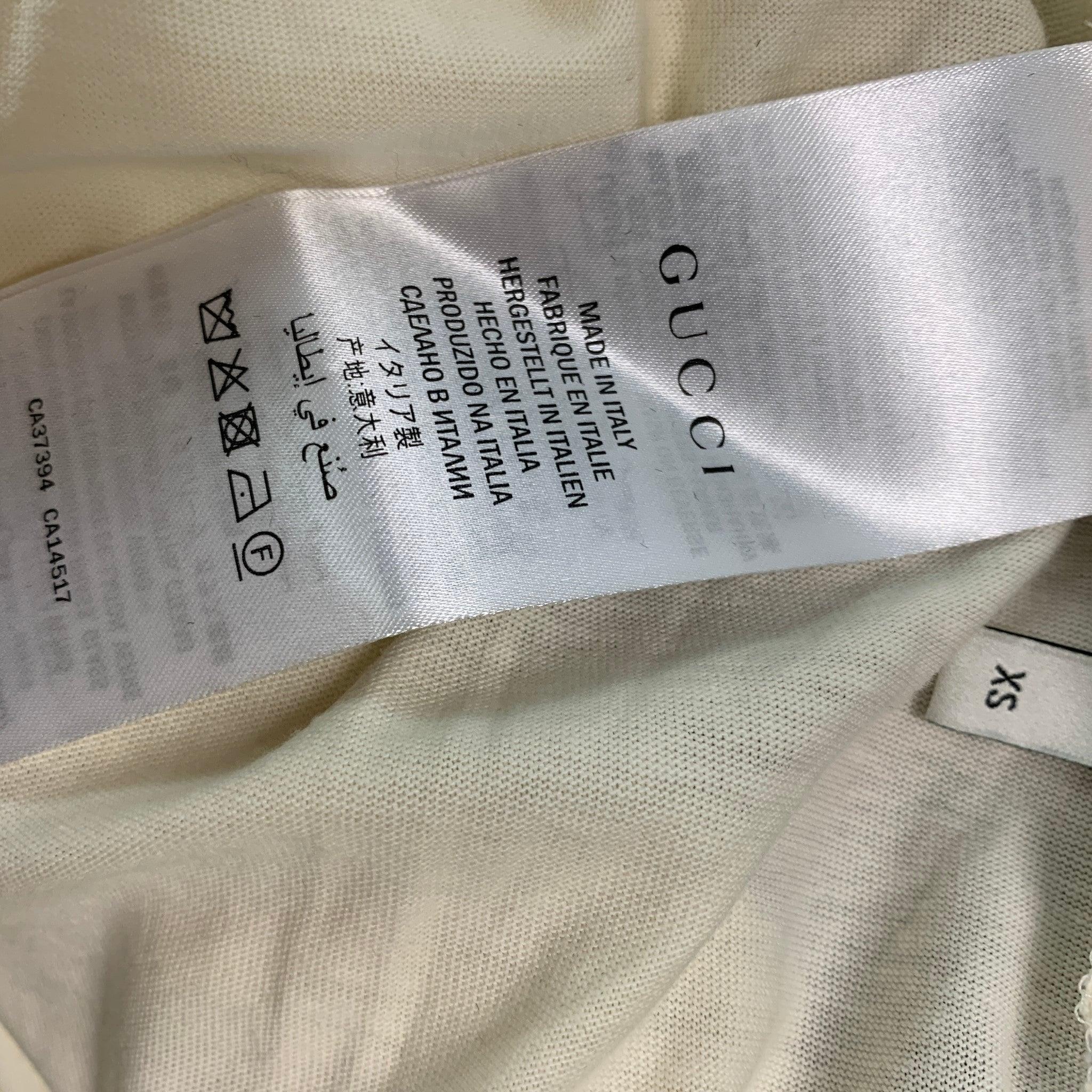 GUCCI Size XS Beige Multi-Color Embroidery Cotton Crew-Neck T-shirt For Sale 1