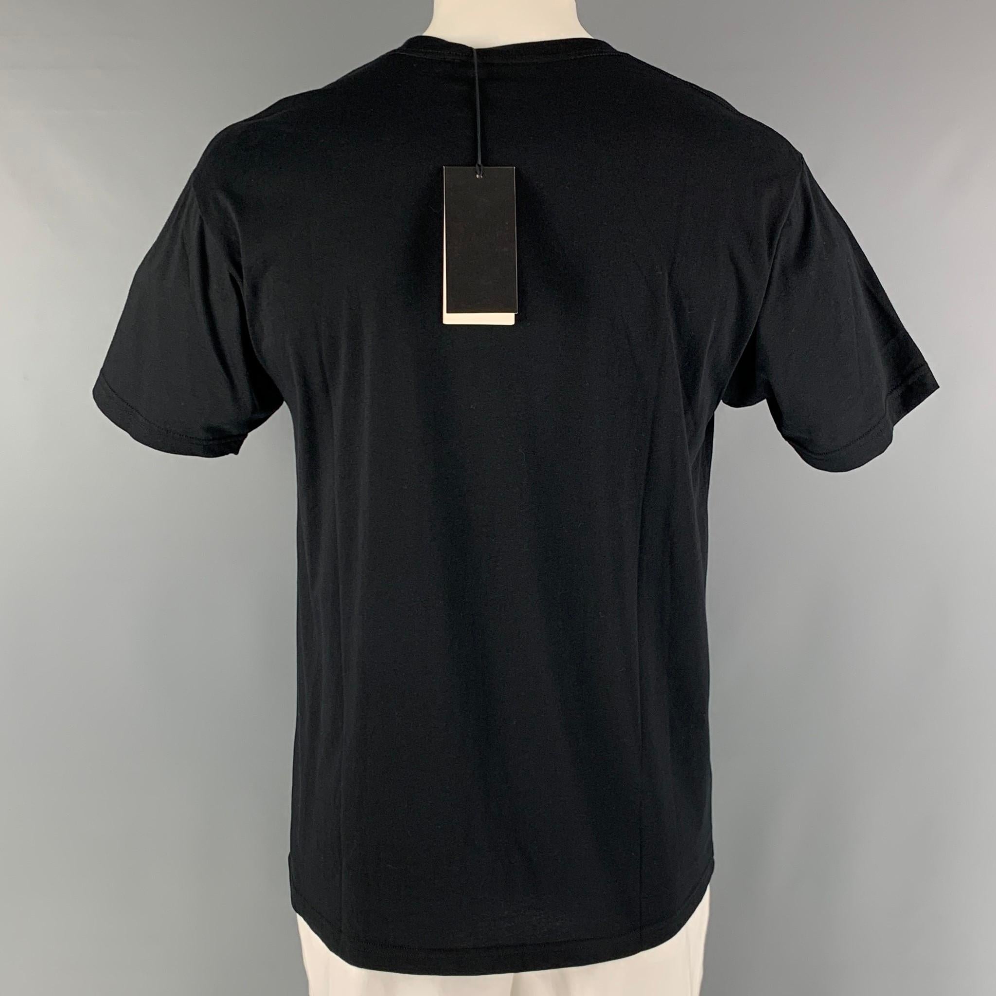 GUCCI Size XS Black Gold Embroidery Cotton Crew-Neck T-shirt In New Condition In San Francisco, CA