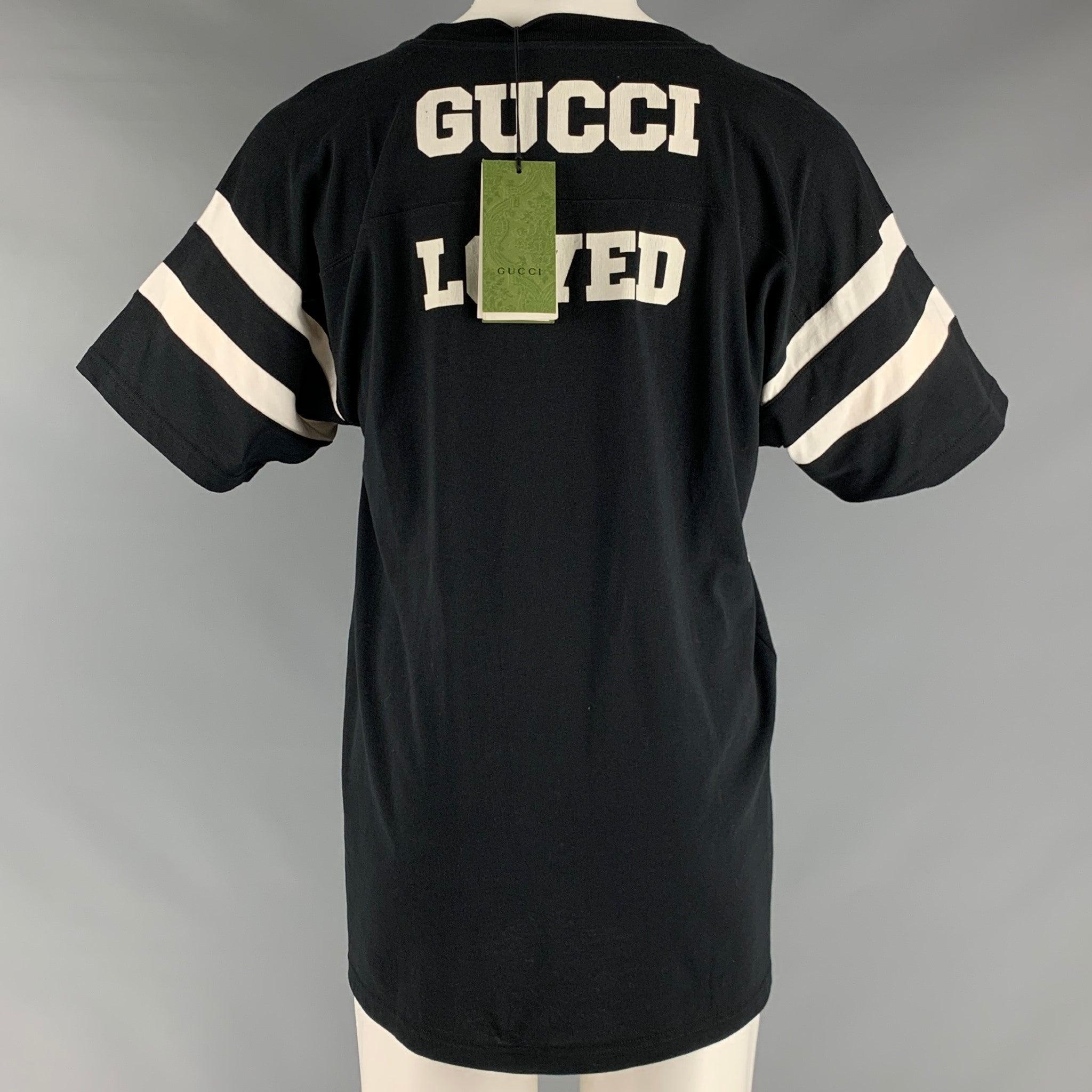 GUCCI Größe XS Schwarz-weißes T-Shirt mit Crew-Neck aus Grafik-Baumwolle im Zustand „Hervorragend“ im Angebot in San Francisco, CA